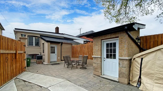 Additional property image - 48 Bicknell Ave