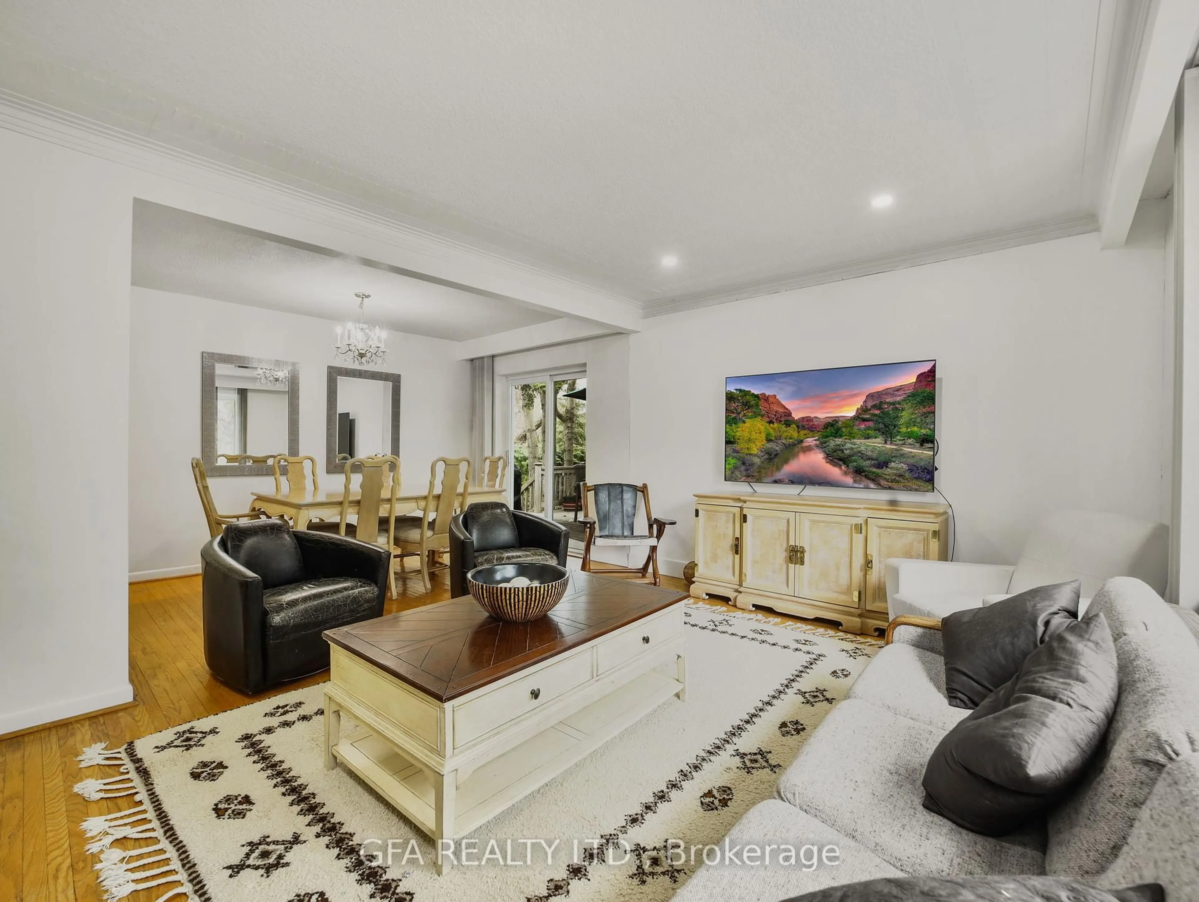 Living room with furniture, unknown for 1169 Cynthia Lane, Oakville Ontario L6J 2W2