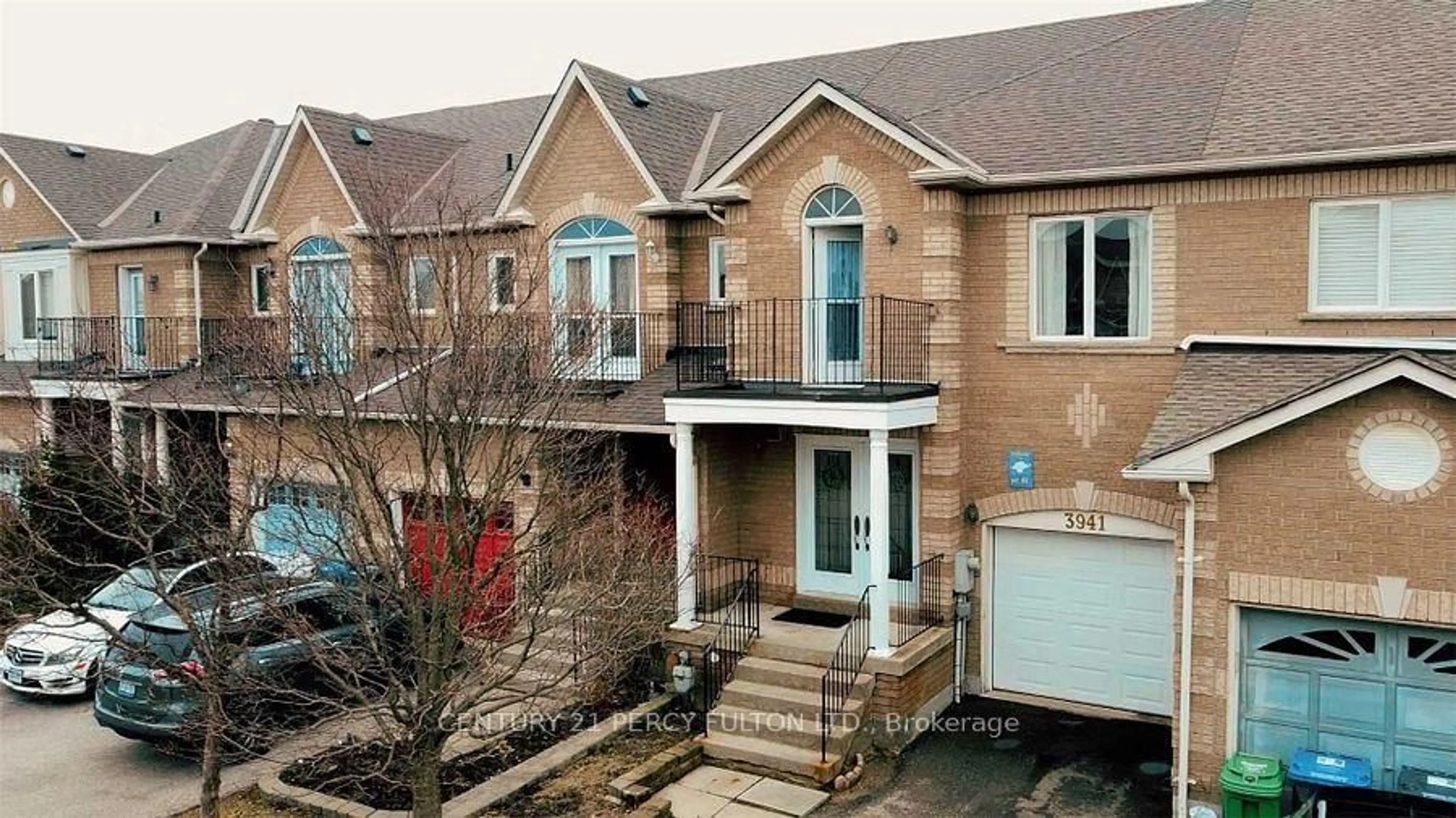 Home with brick exterior material, street for 3941 Coachman Circ, Mississauga Ontario L5M 6R1