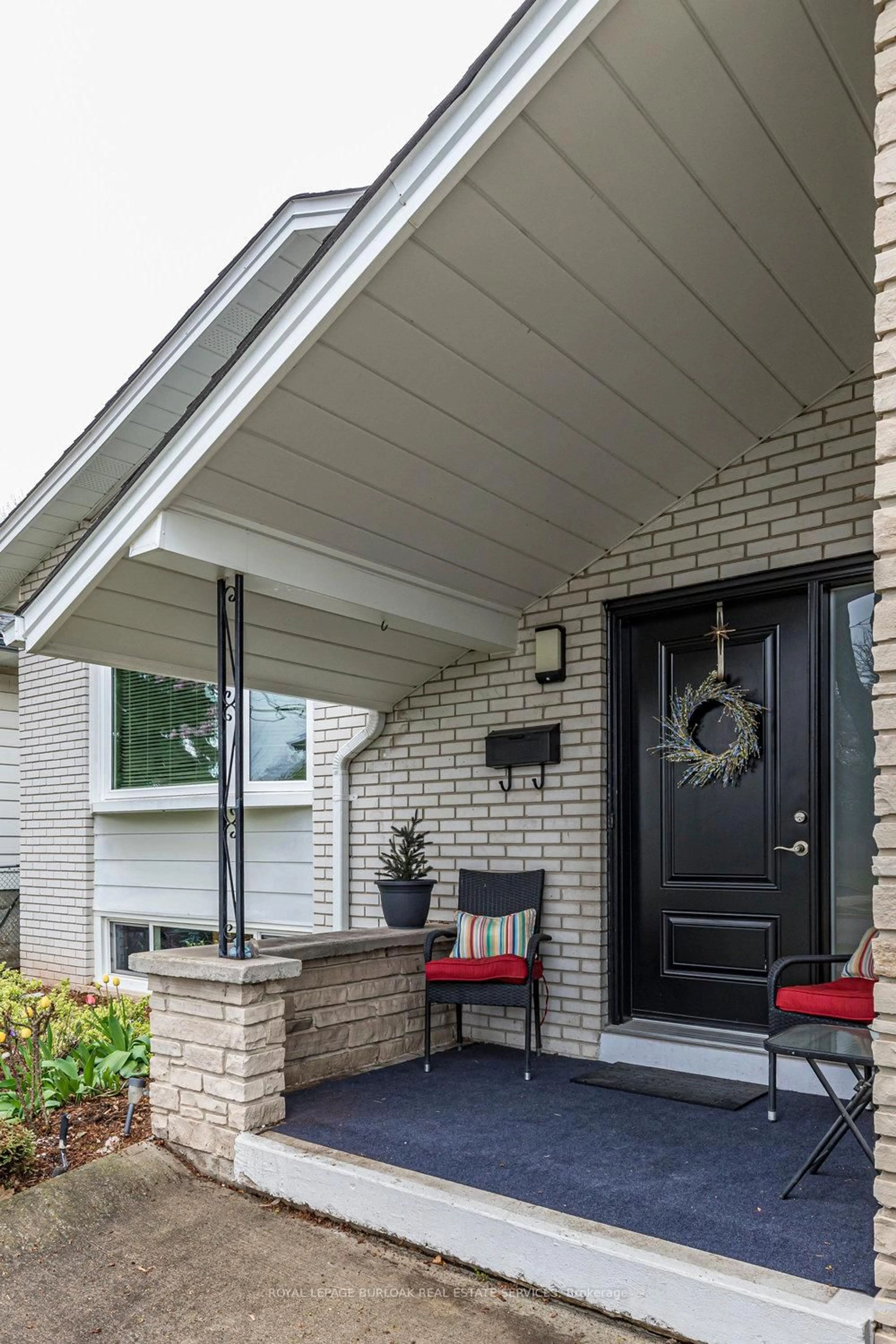 Unknown for 1345 Ester Dr, Burlington Ontario L7P 1L2