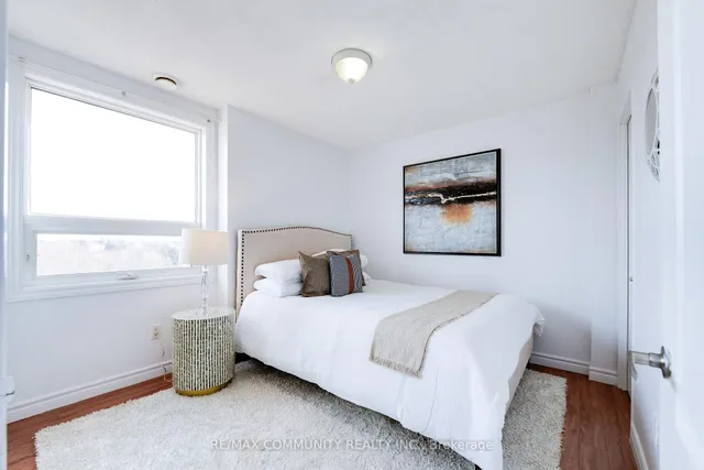 Additional property image - 7405 Goreway Dr Unit 415