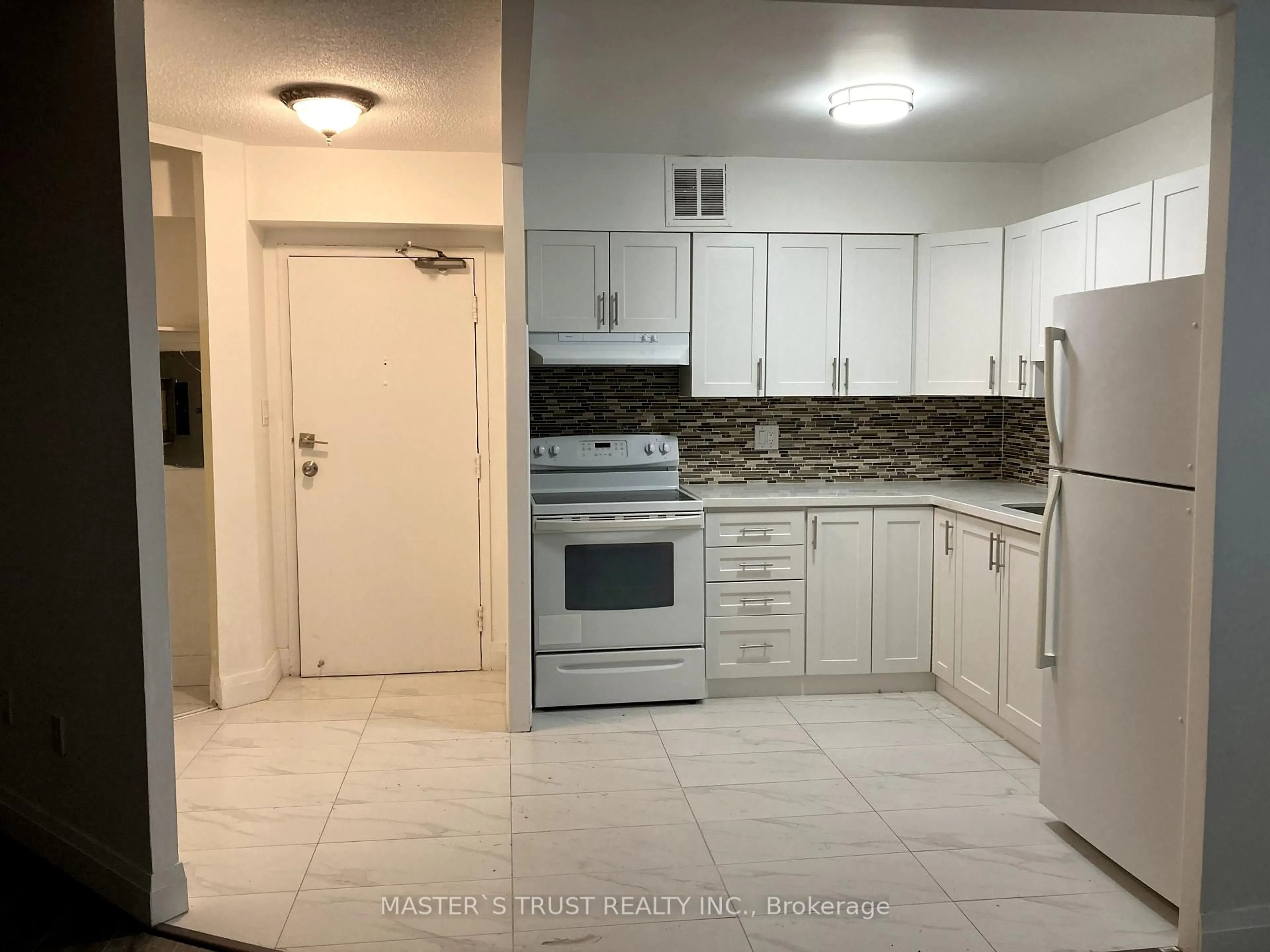 Standard kitchen, ceramic/tile floor for 330 Dixon Rd #1106, Toronto Ontario M9R 1S9