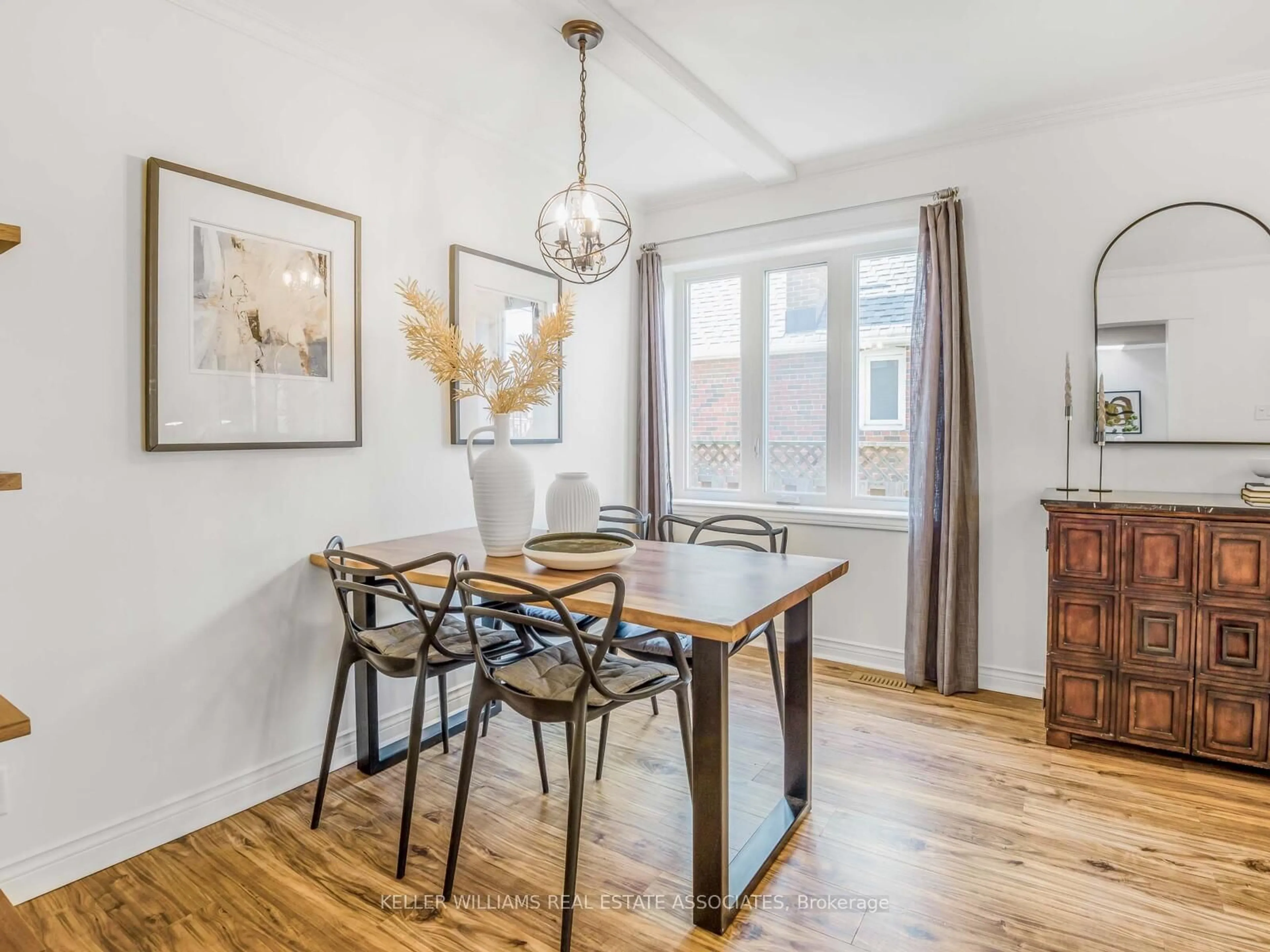 Dining room, wood/laminate floor for 32 Brookhaven Dr, Toronto Ontario M6M 4N7