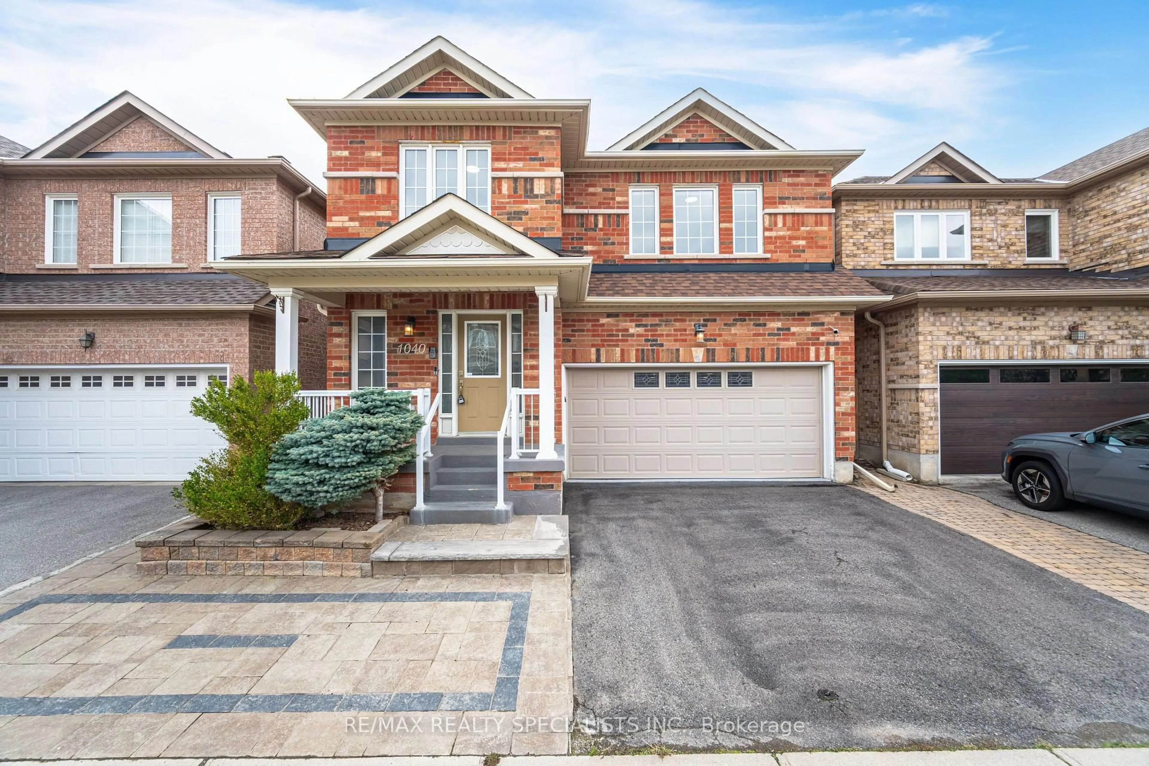 Home with brick exterior material, street for 1040 Eager Rd, Milton Ontario L9T 6T1