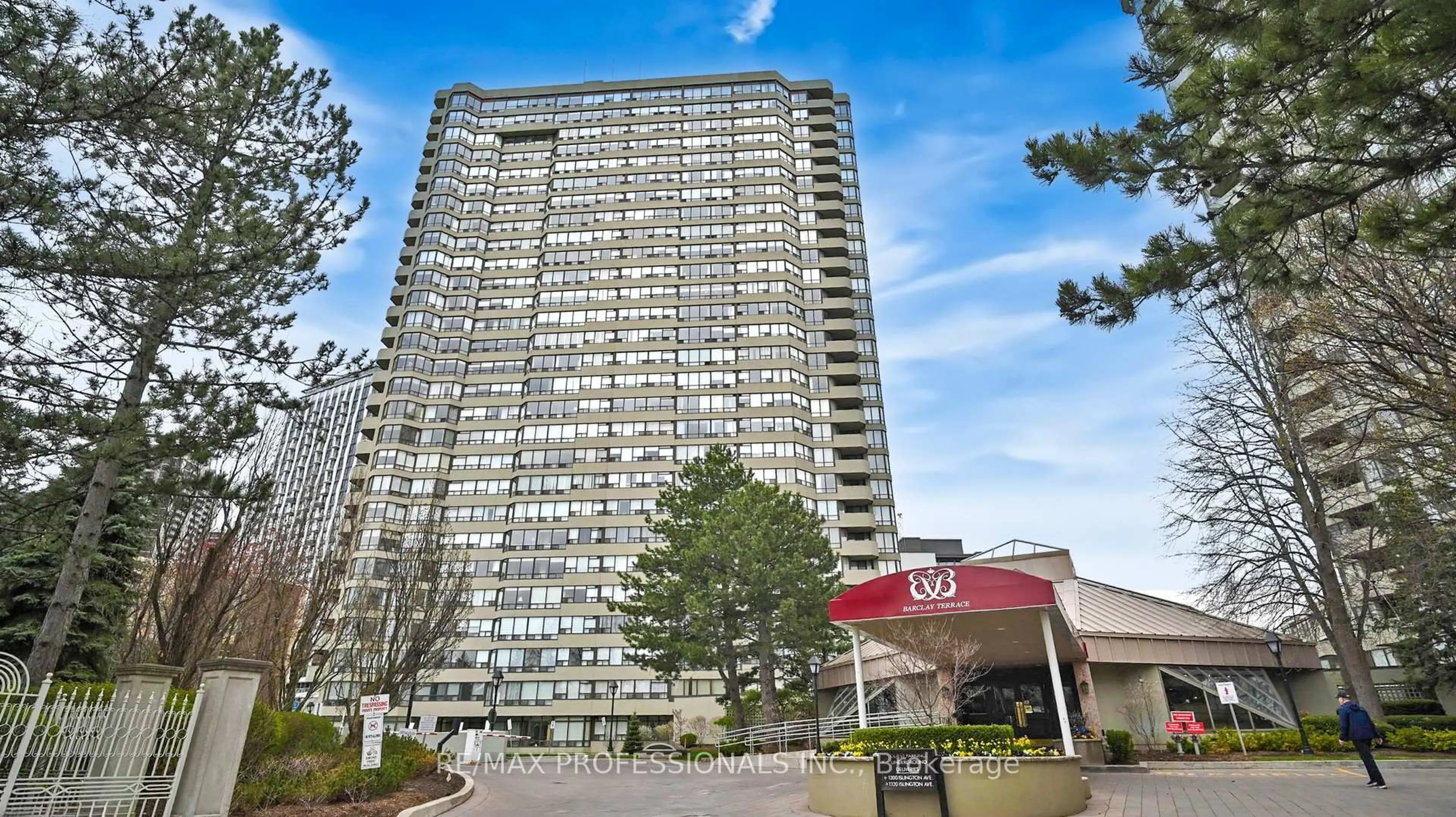 Unknown for 1300 Islington Ave #408, Toronto Ontario M9A 5C4