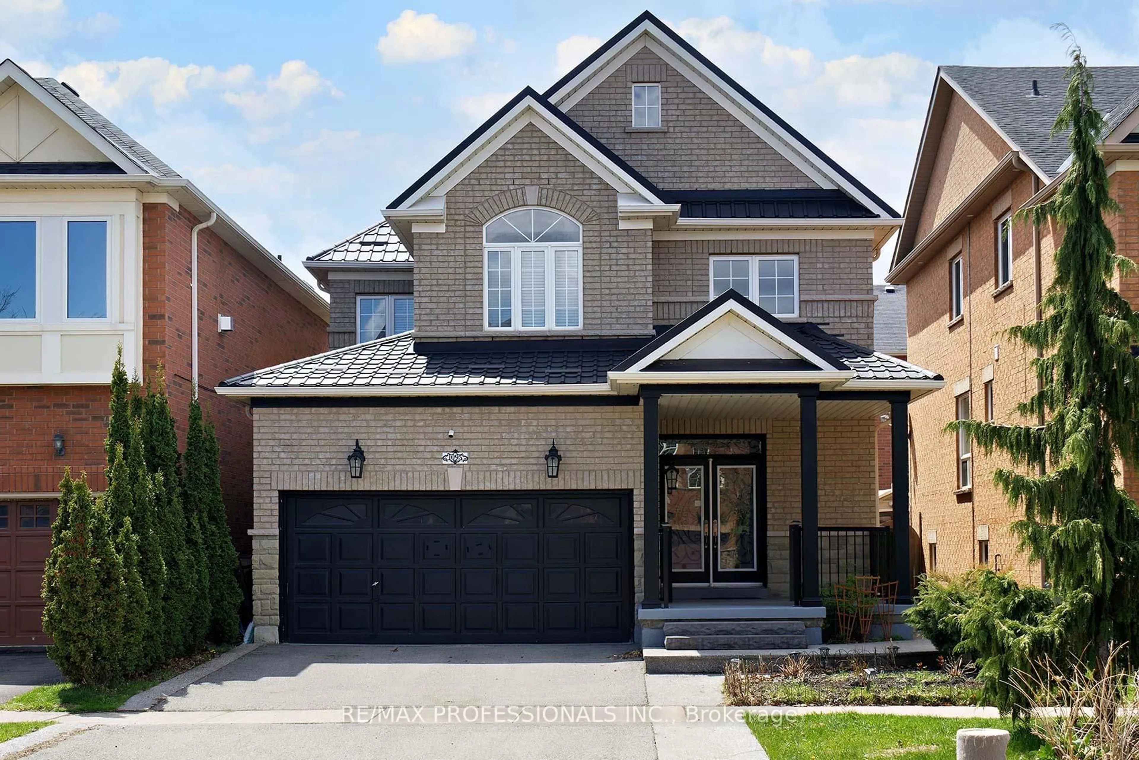 Home with brick exterior material, street for 1095 Tupper Dr, Milton Ontario L9T 0A8