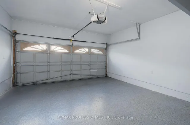 Additional property image - 1095 Tupper Dr
