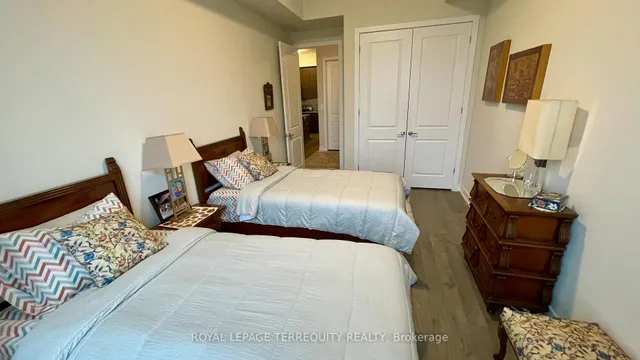 Additional property image - 150 Oak Park Blvd Unit 520