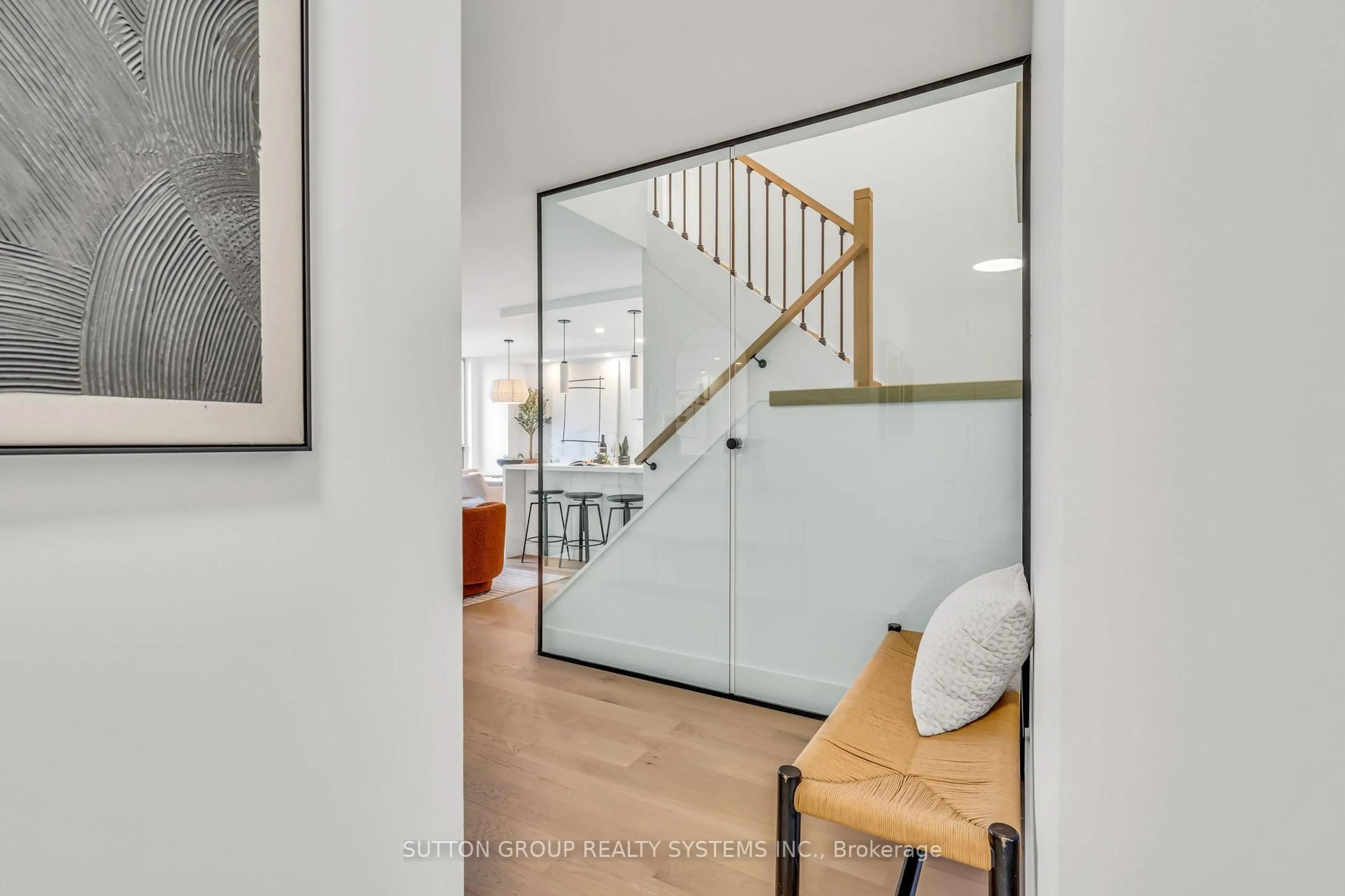 Indoor entryway for 35 Ormskirk Ave #921, Toronto Ontario M6S 1A8