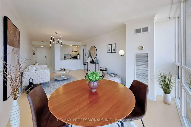 Additional property image - 50 Eglinton Ave Unit 1604