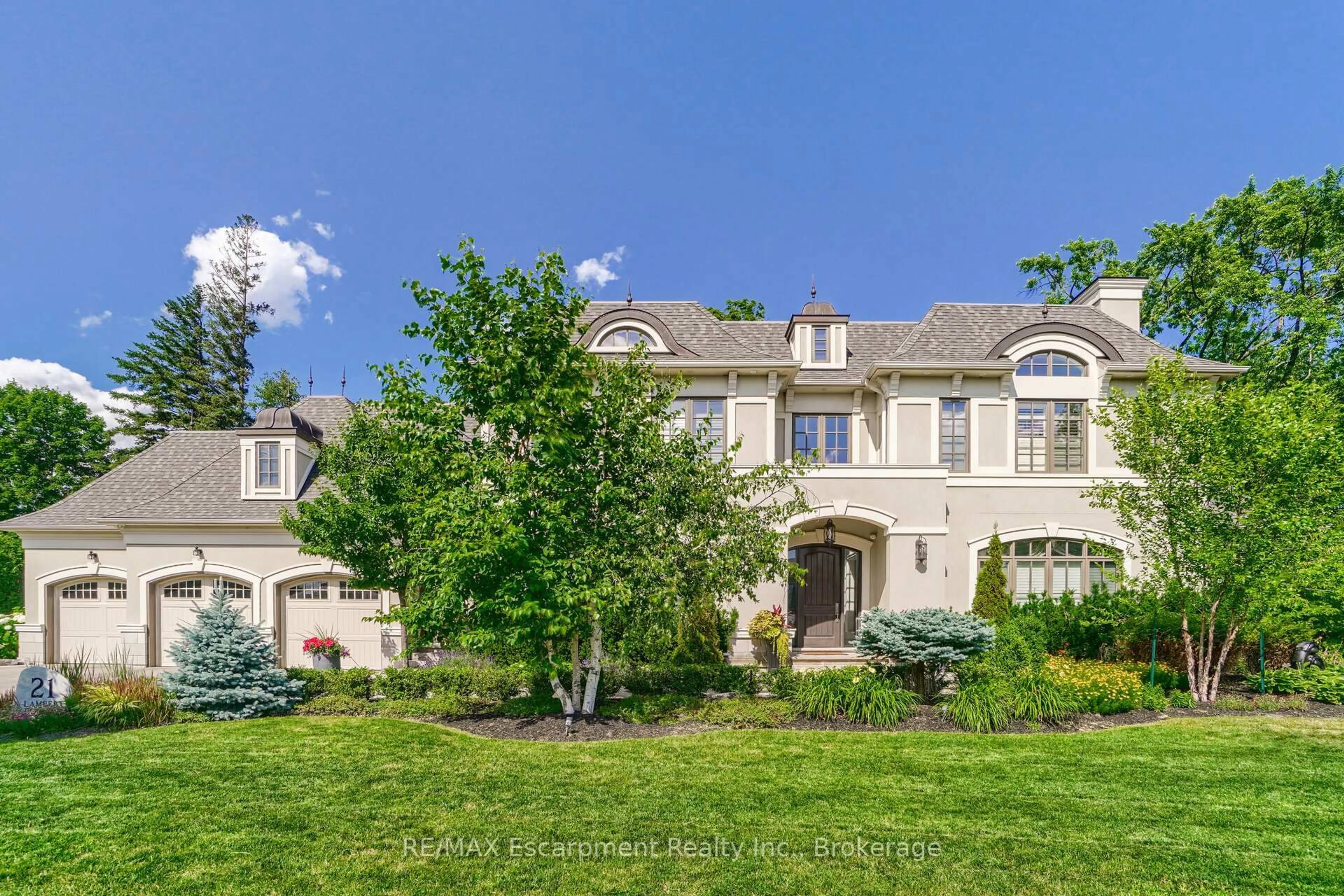 Home with brick exterior material, street for 21 LAMBERT Common, Oakville Ontario L6K 0H6