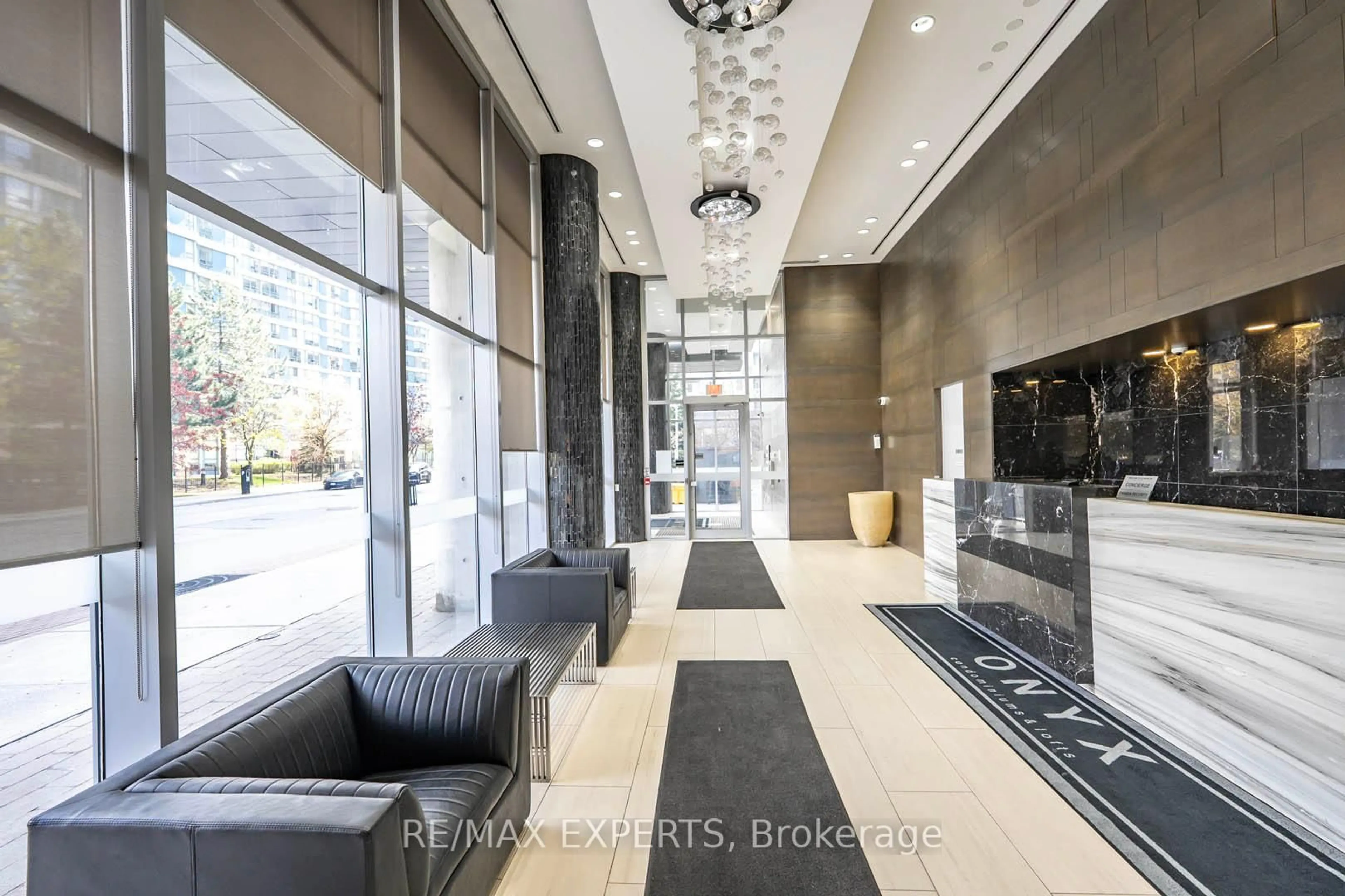 Lobby for 223 Webb Dr #2606, Mississauga Ontario L5B 0E8
