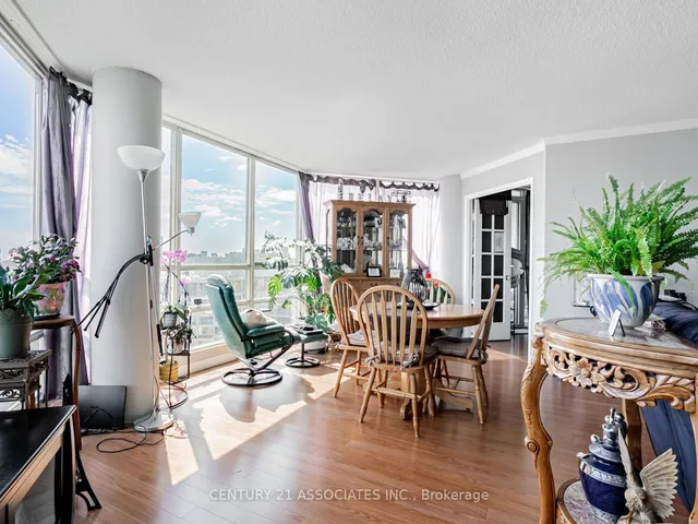 Additional property image - 45 Kingsbridge Garden Circ Unit 2604