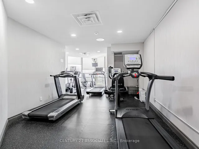 Additional property image - 45 Kingsbridge Garden Circ Unit 2604