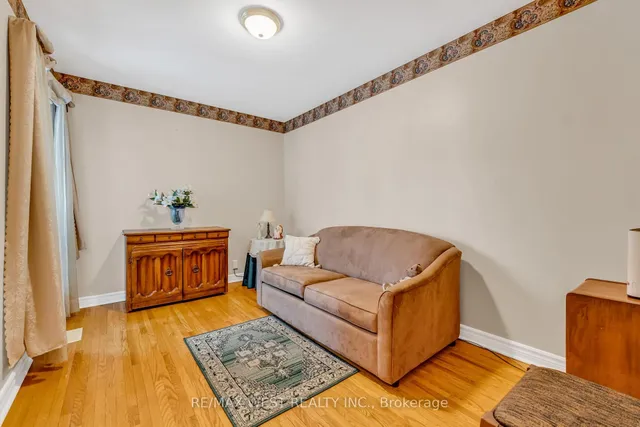 Additional property image - 15 Breadner Dr
