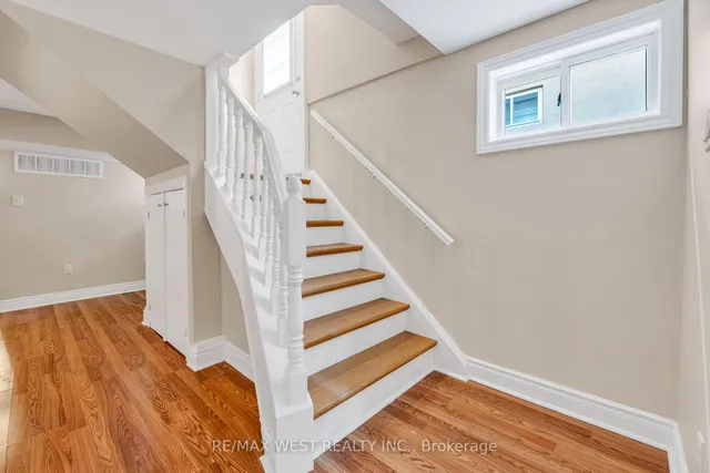 Additional property image - 15 Breadner Dr