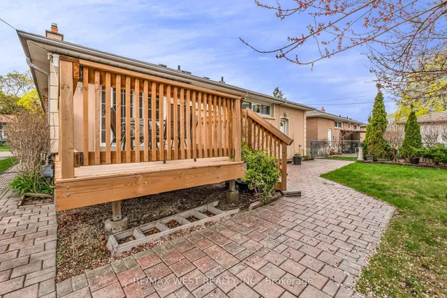 Additional property image - 15 Breadner Dr