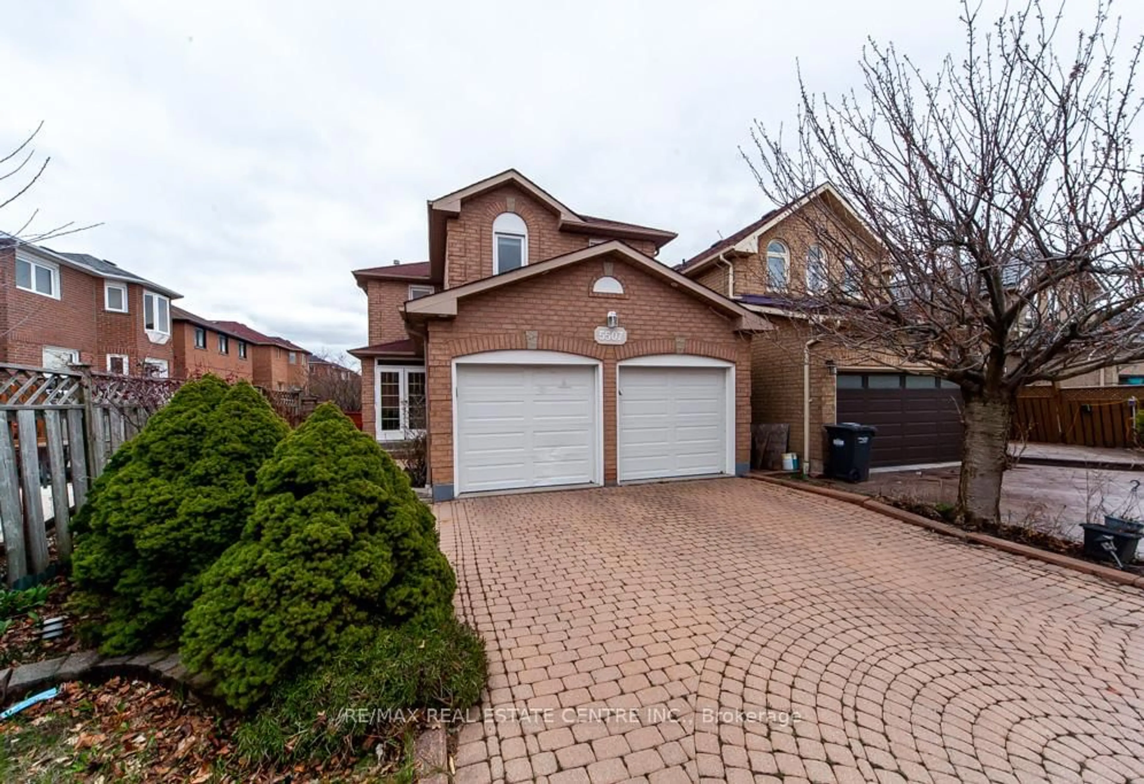 Home with brick exterior material, street for 5507 Flatford Rd, Mississauga Ontario L5V 1Y5