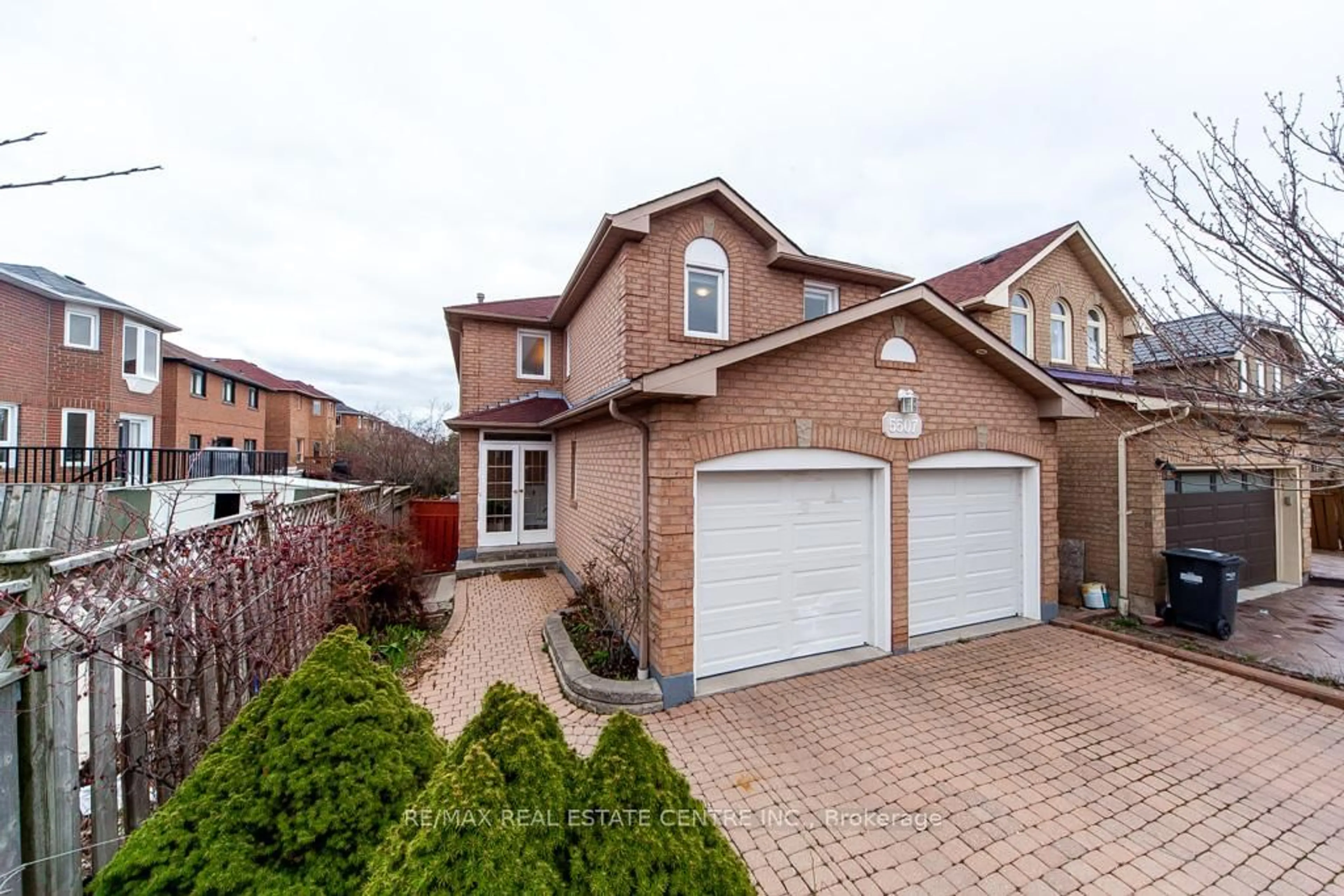 Home with brick exterior material, street for 5507 Flatford Rd, Mississauga Ontario L5V 1Y5