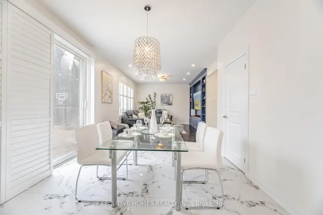 Additional property image - 1121 Meighen Way