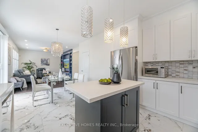 Additional property image - 1121 Meighen Way