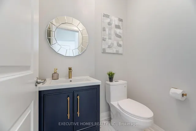 Additional property image - 1121 Meighen Way