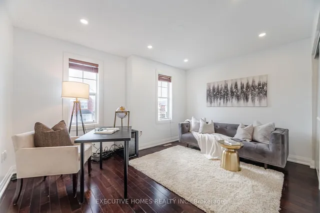 Additional property image - 1121 Meighen Way
