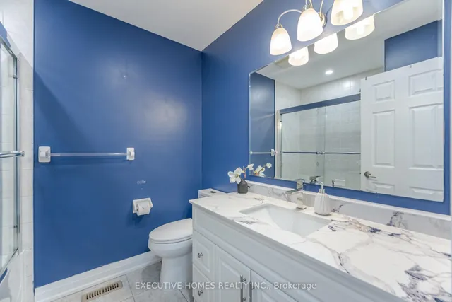 Additional property image - 1121 Meighen Way