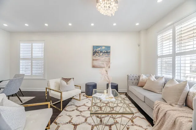 Additional property image - 1121 Meighen Way