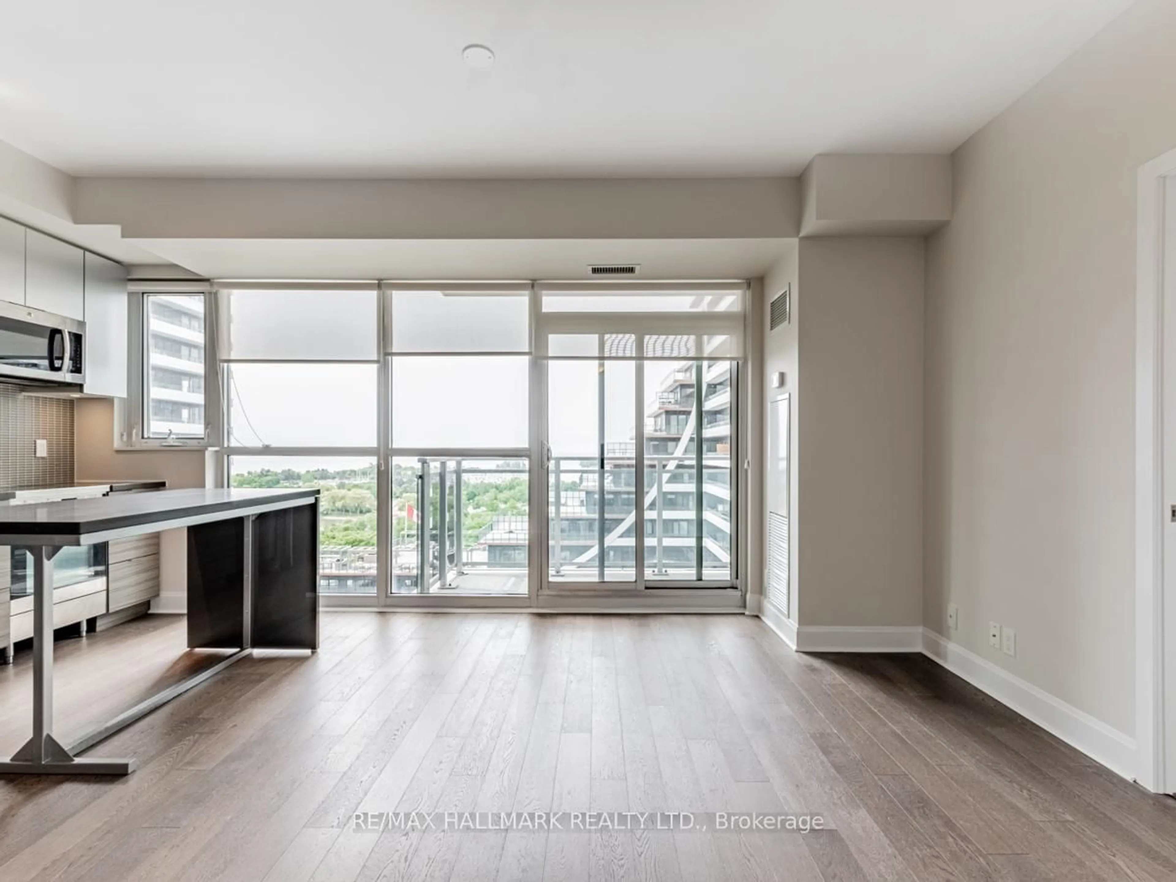 Unknown for 33 Shore Breeze Dr #1111, Toronto Ontario M8V 1A1
