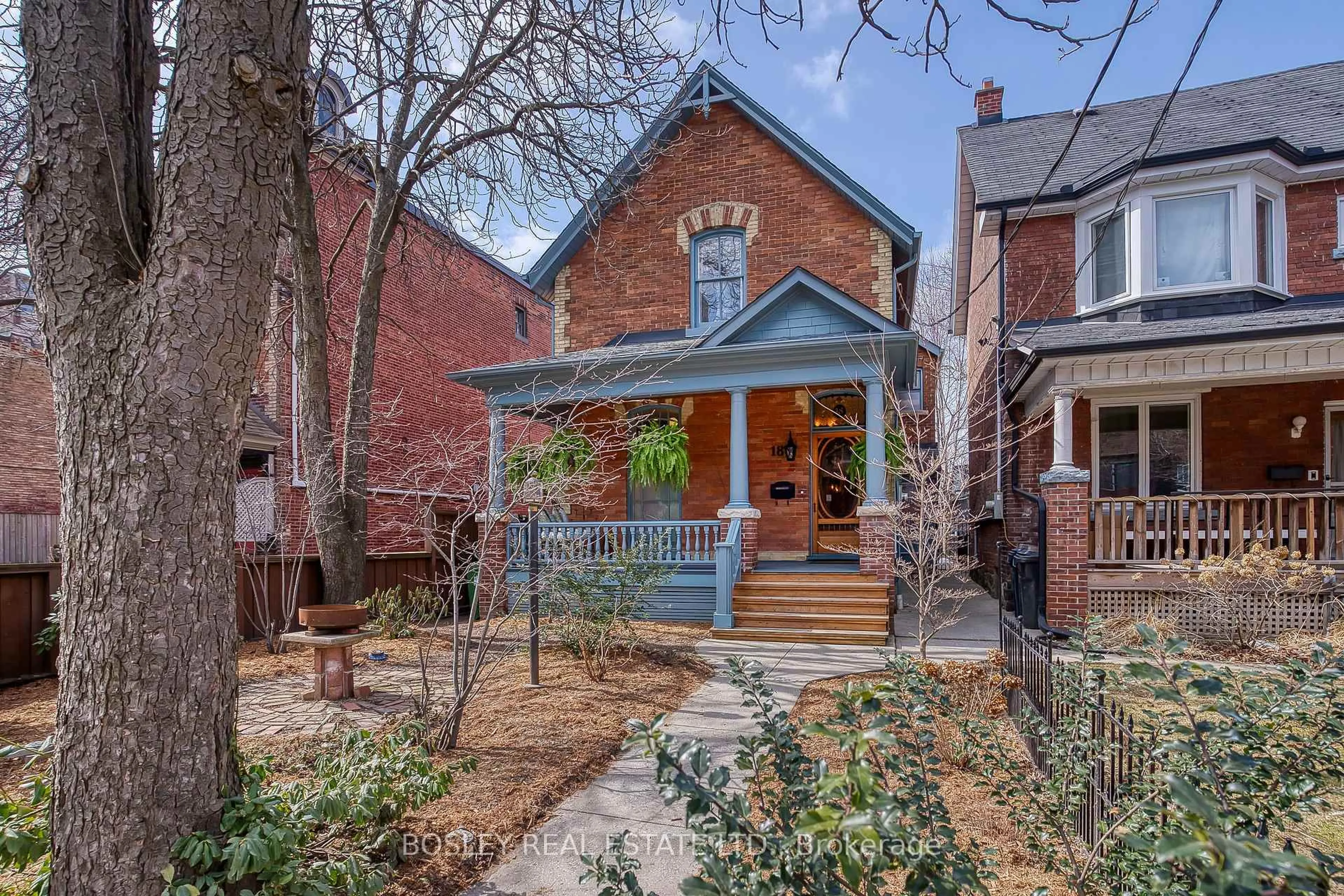 Home with brick exterior material, street for 18 Gwynne Ave, Toronto Ontario M6K 2C3