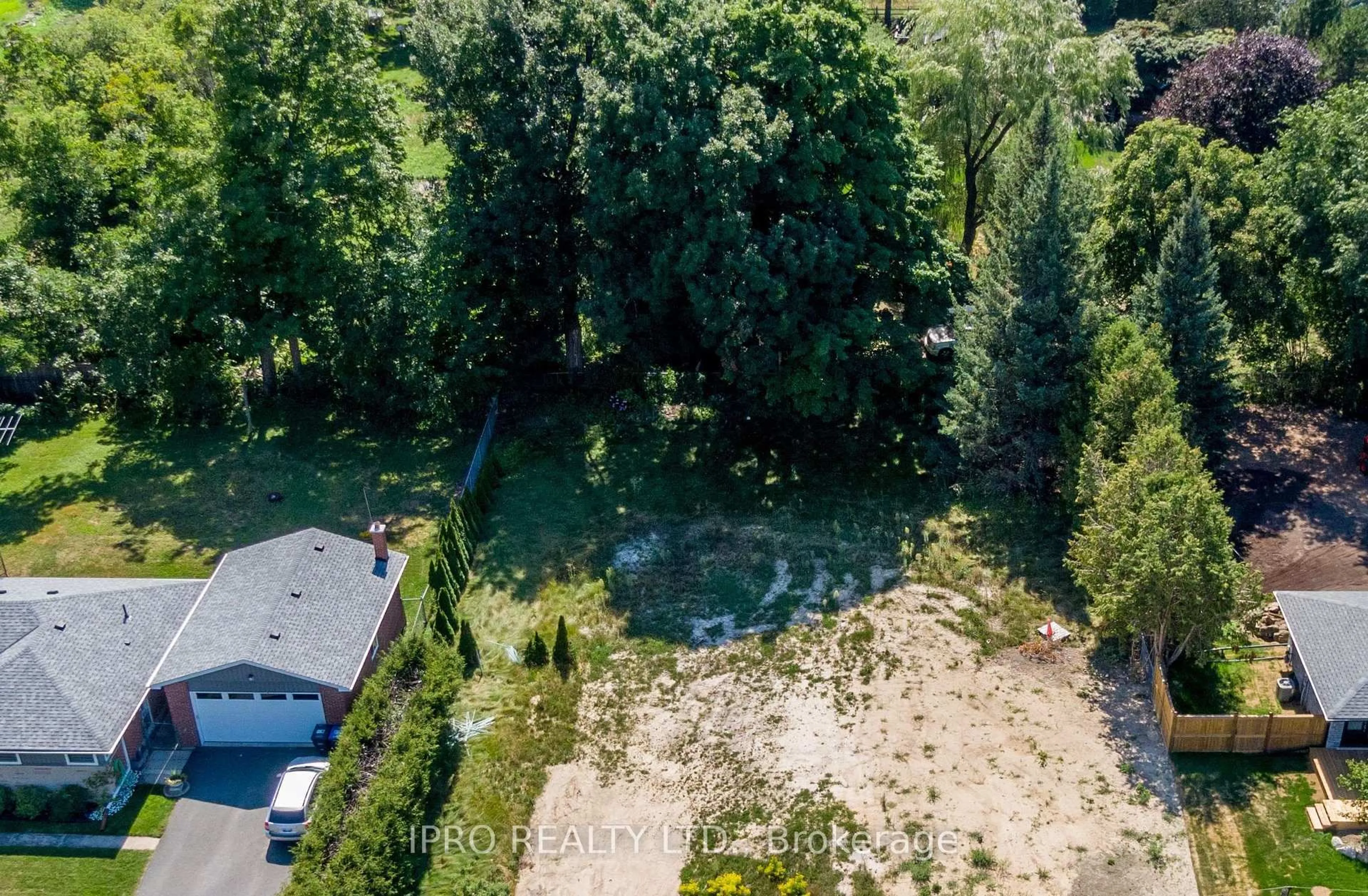 A pic from outside/outdoor area/front of a property/back of a property/a pic from drone, forest/trees view for 9 Maple Grove Rd, Caledon Ontario L7K 0Z2