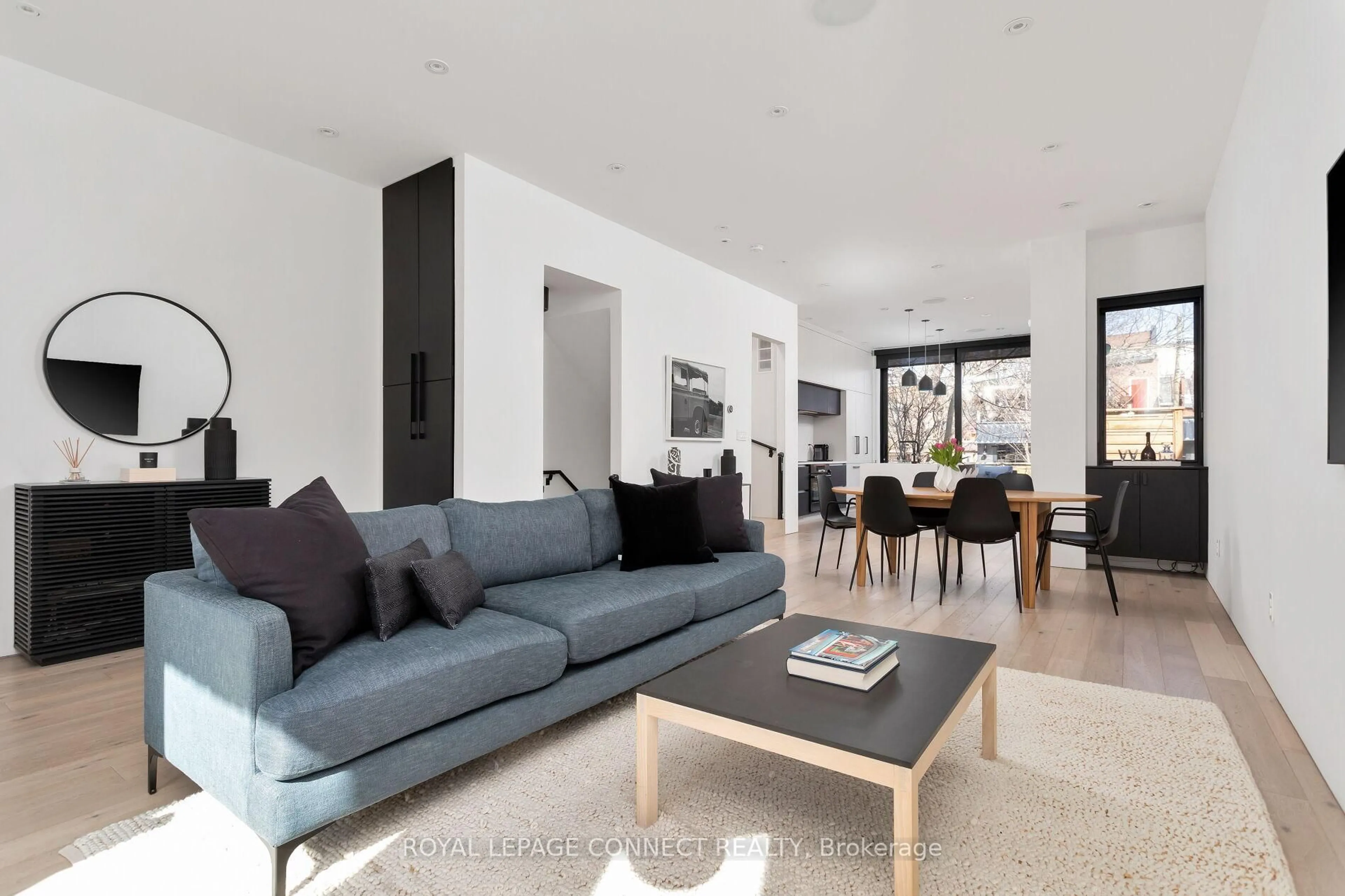 Living room with furniture, unknown for 59 Fuller Ave, Toronto Ontario M6R 2C4