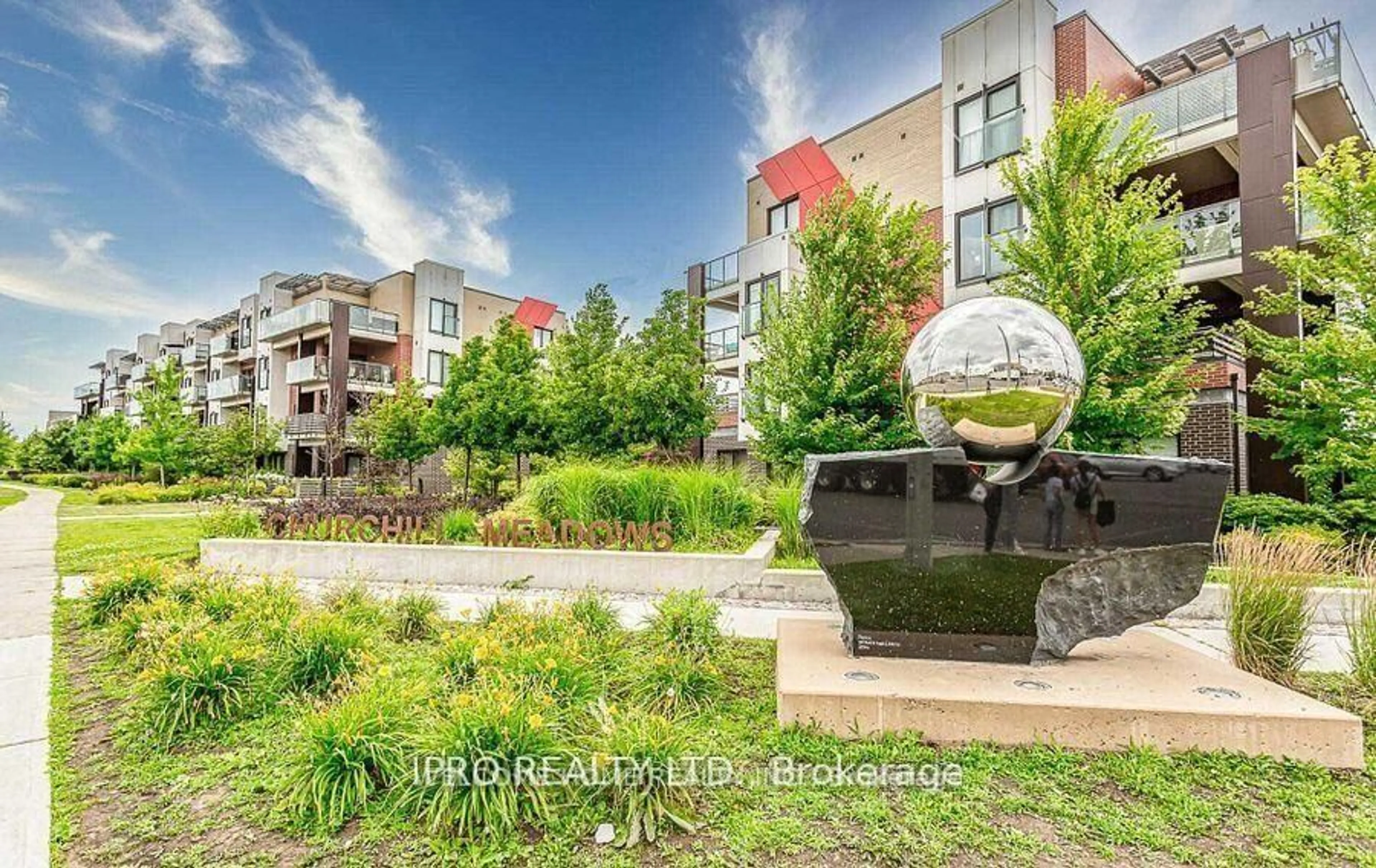 A pic from outside/outdoor area/front of a property/back of a property/a pic from drone, unknown for 5005 Harvard Rd #301, Mississauga Ontario L5M 0W5