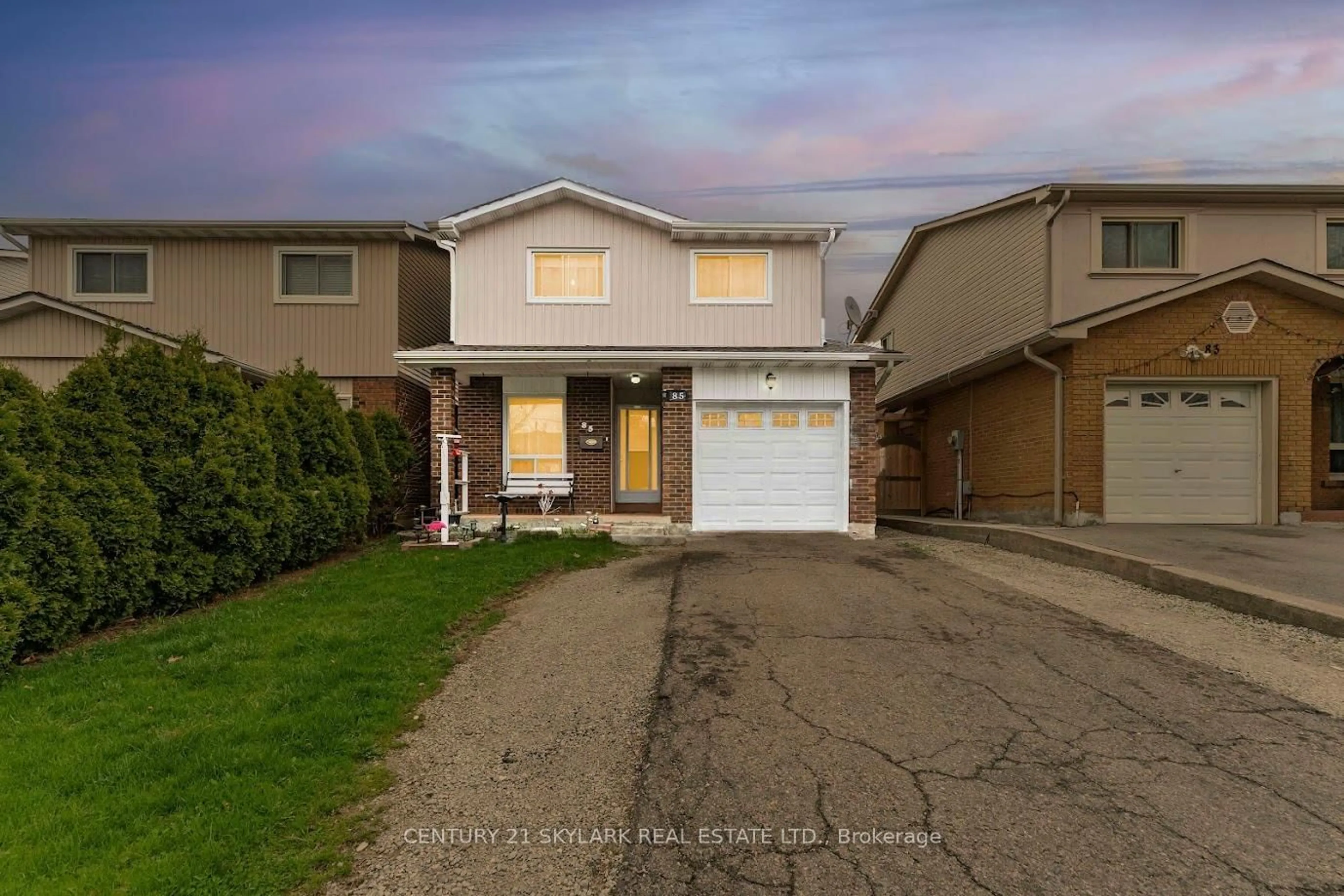 Home with vinyl exterior material, street for 85 Simmons Blvd, Brampton Ontario L6V 3V4