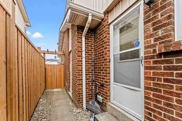 Additional property image - 85 Simmons Blvd