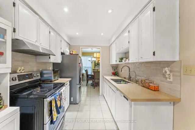 Additional property image - 85 Simmons Blvd
