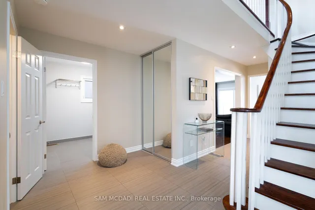 Additional property image - 1555 Sir Monty's Dr