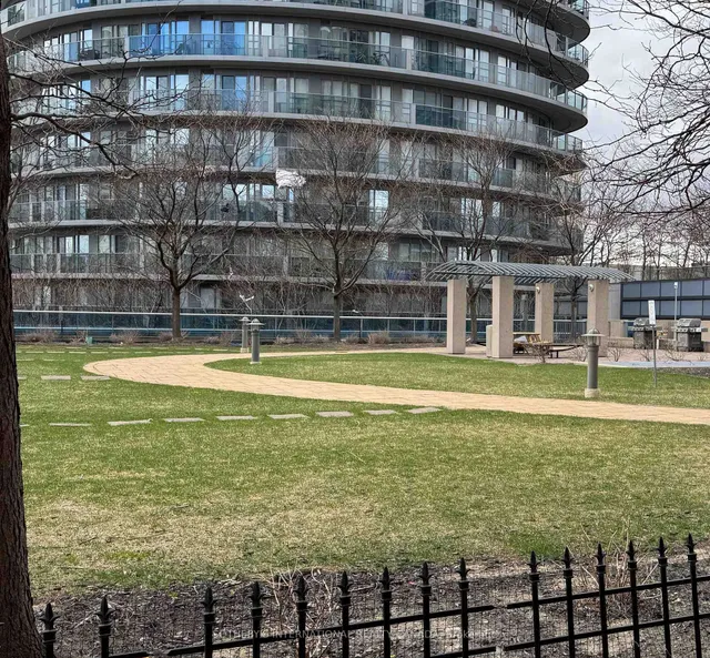 Additional property image - 70 Absolute Ave Unit 306
