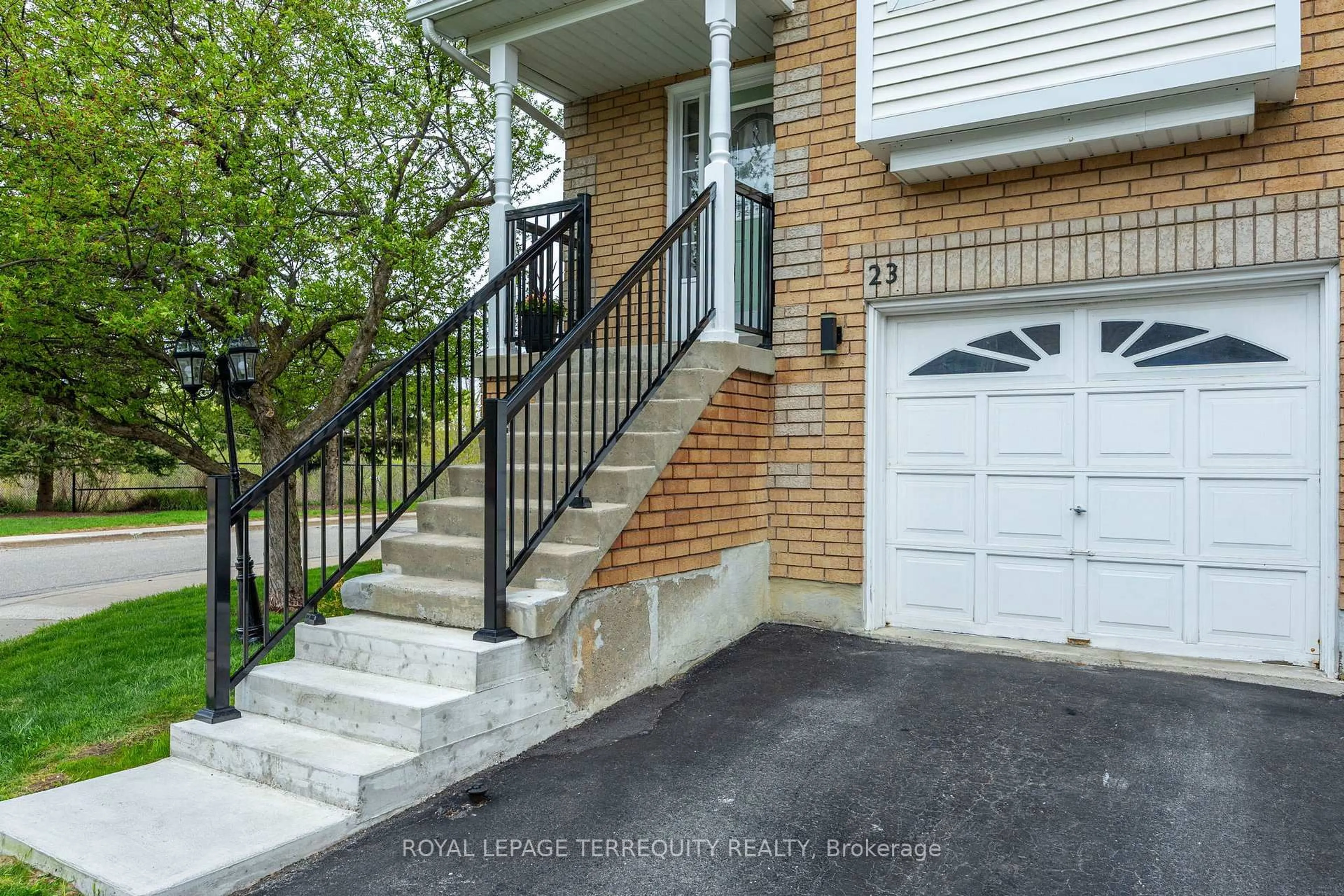 Unknown for 9800 Mclaughlin Rd #23, Brampton Ontario L6X 4R1