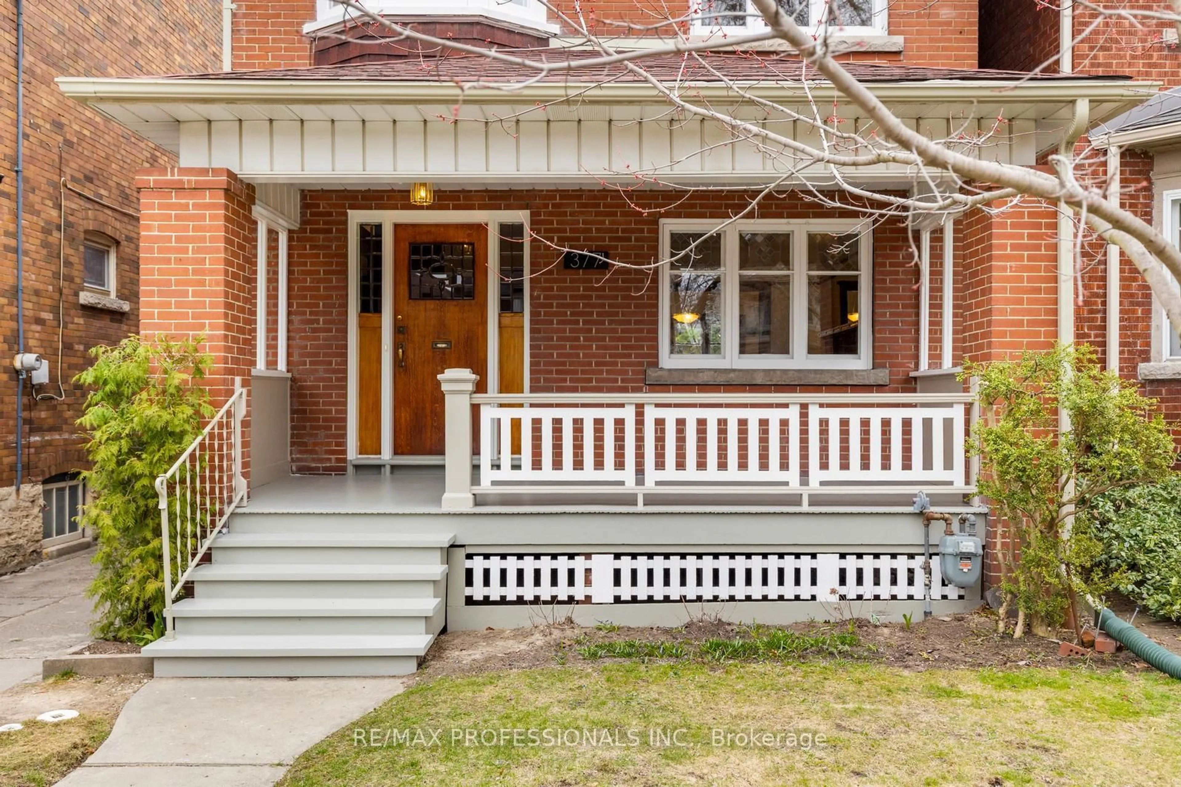 Home with brick exterior material, street for 377 Armadale Ave, Toronto Ontario M6S 3X7