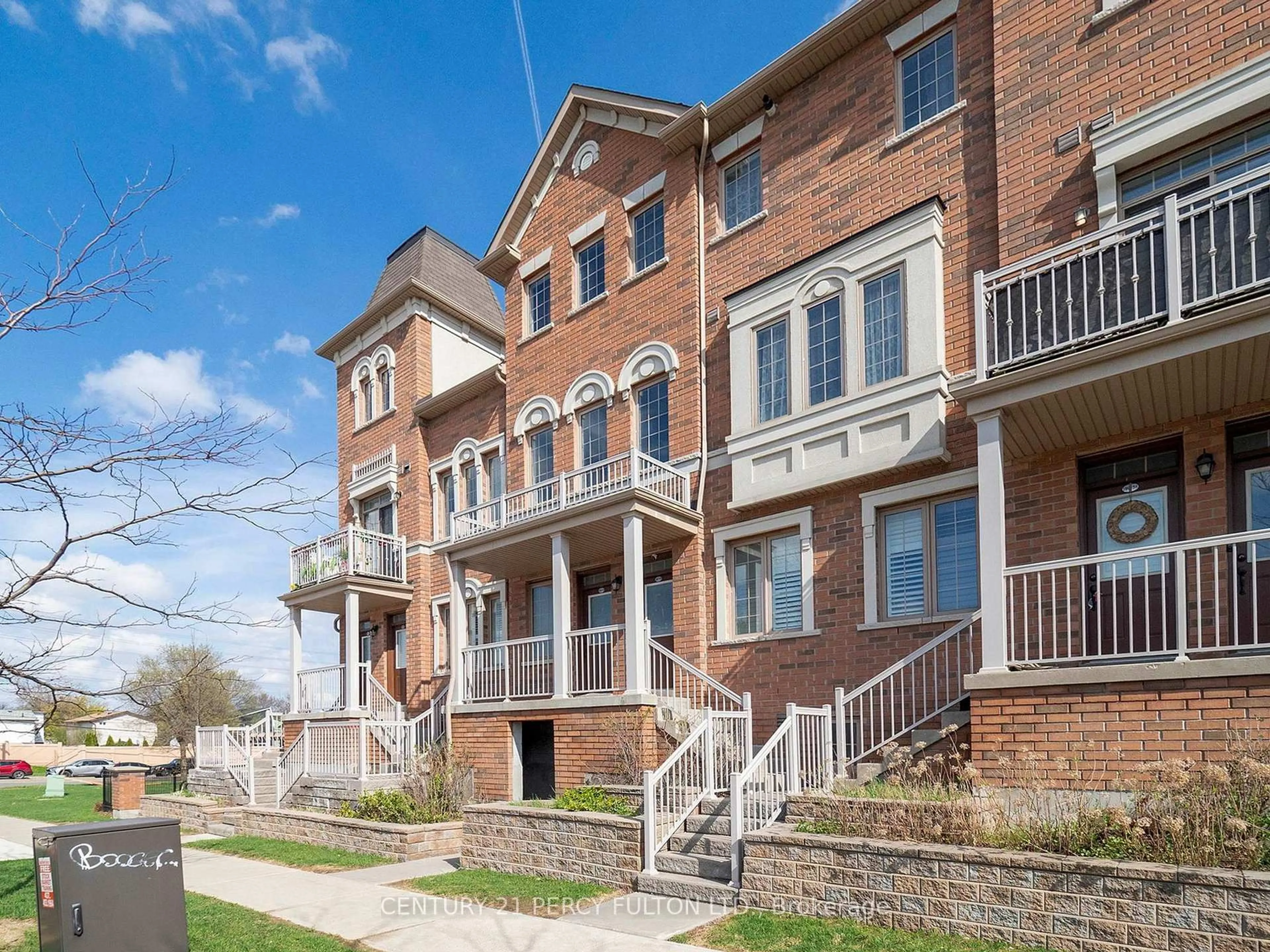Home with brick exterior material, street for 180 Howden Blvd #39, Brampton Ontario L6S 0E6