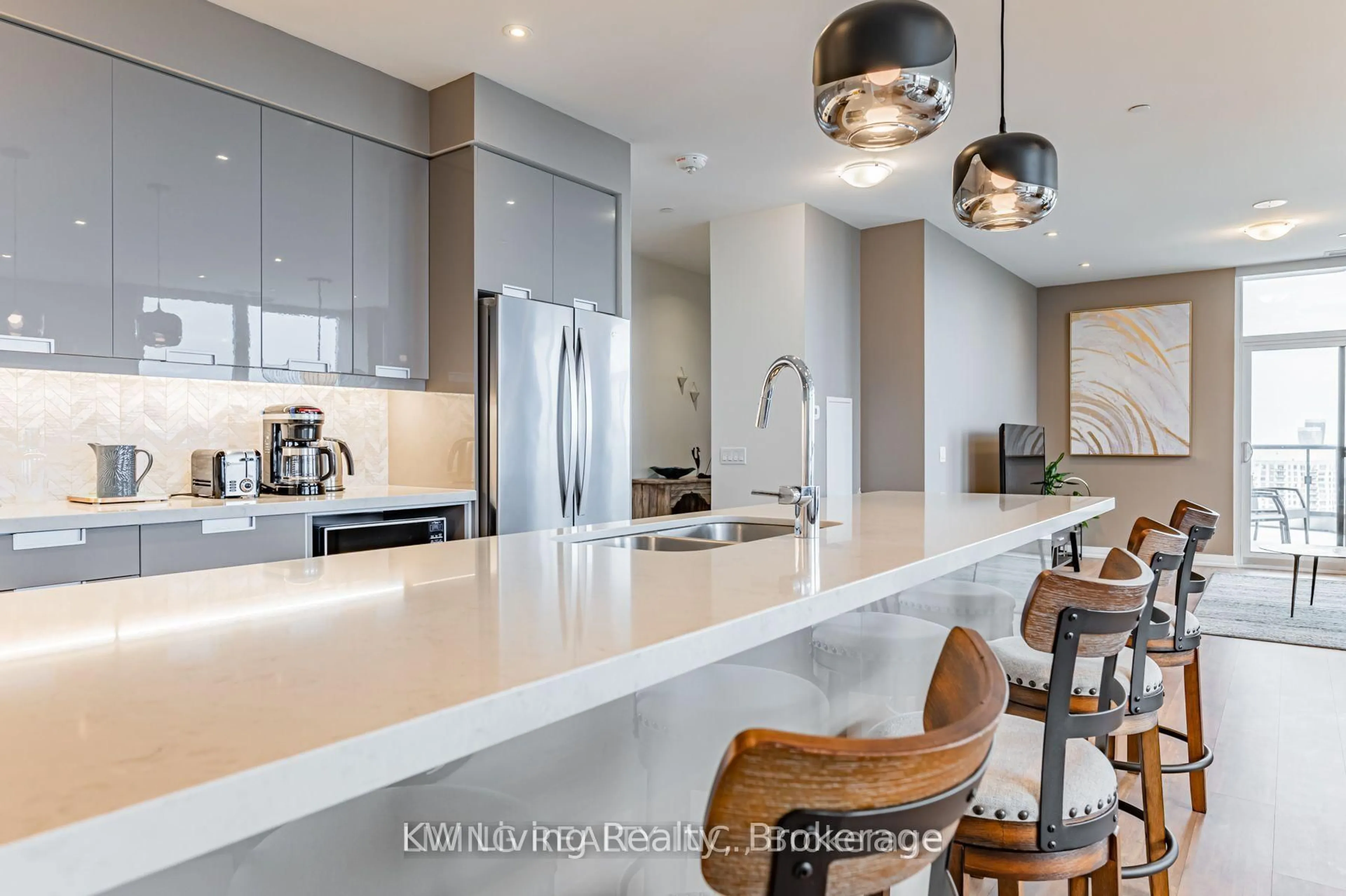 Contemporary kitchen, unknown for 35 Watergarden Dr #3402, Mississauga Ontario L5R 0G8