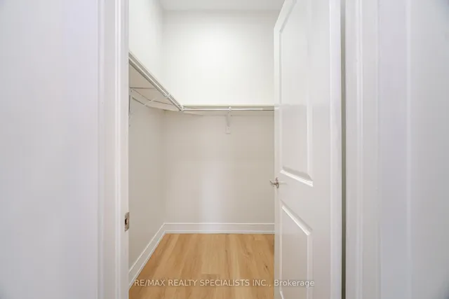 Additional property image - 2326 TAUNTON Rd Unit 103
