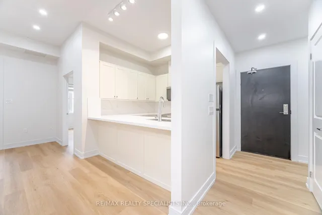 Additional property image - 2326 TAUNTON Rd Unit 103
