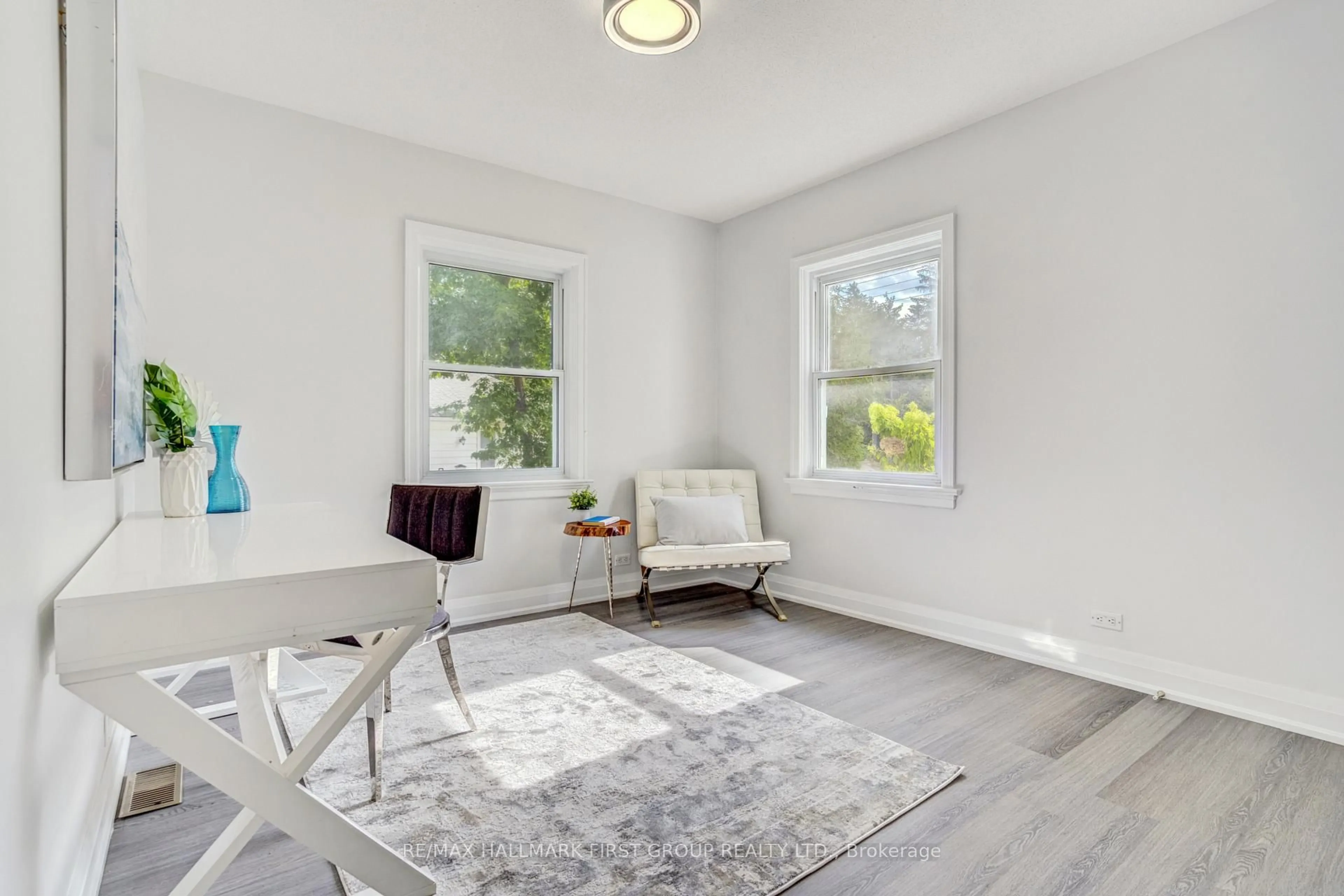 A pic of a room for 1395 Hurontario St, Mississauga Ontario L5G 3H5