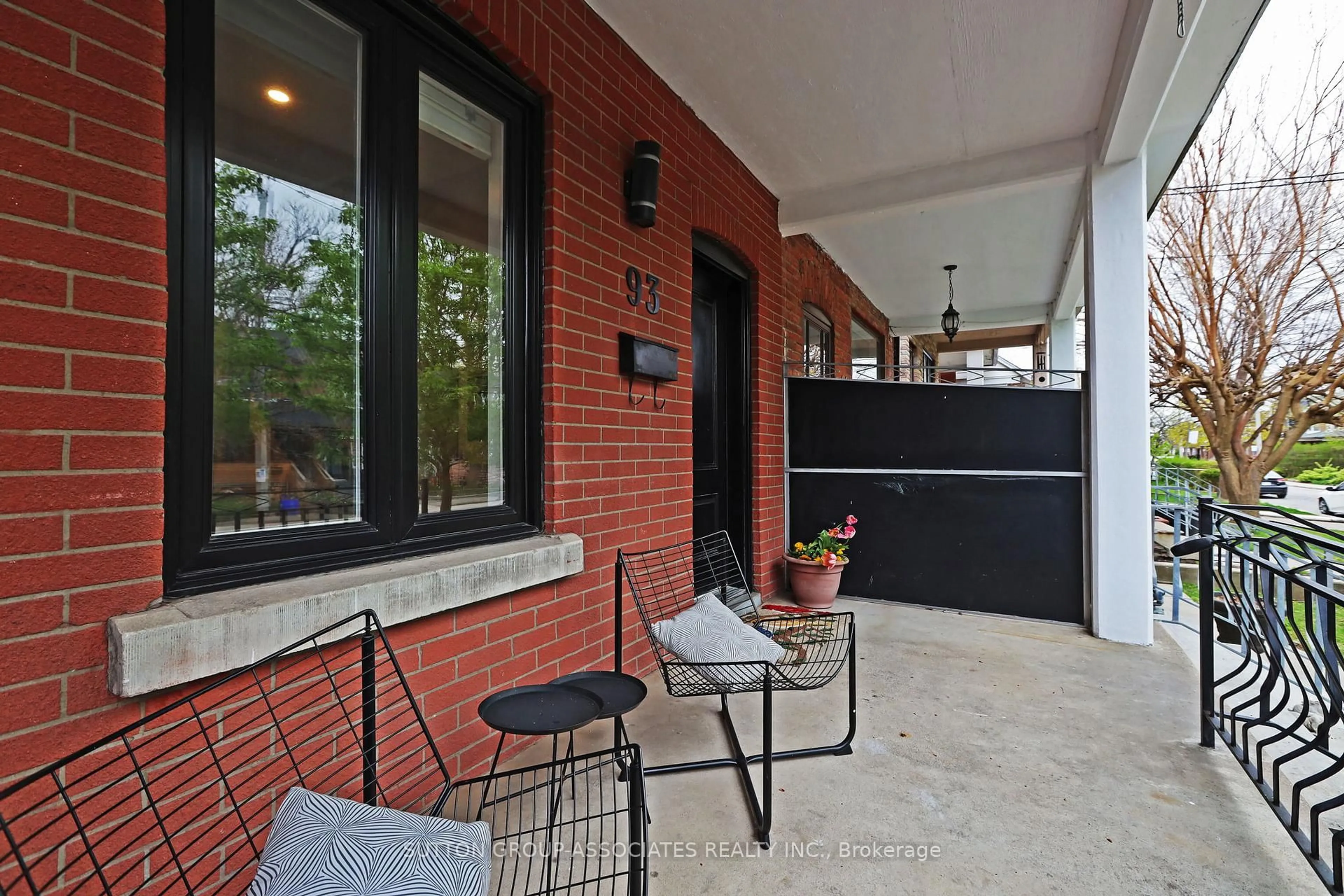 Patio, street for 93 Harvie Ave, Toronto Ontario M6E 4X4