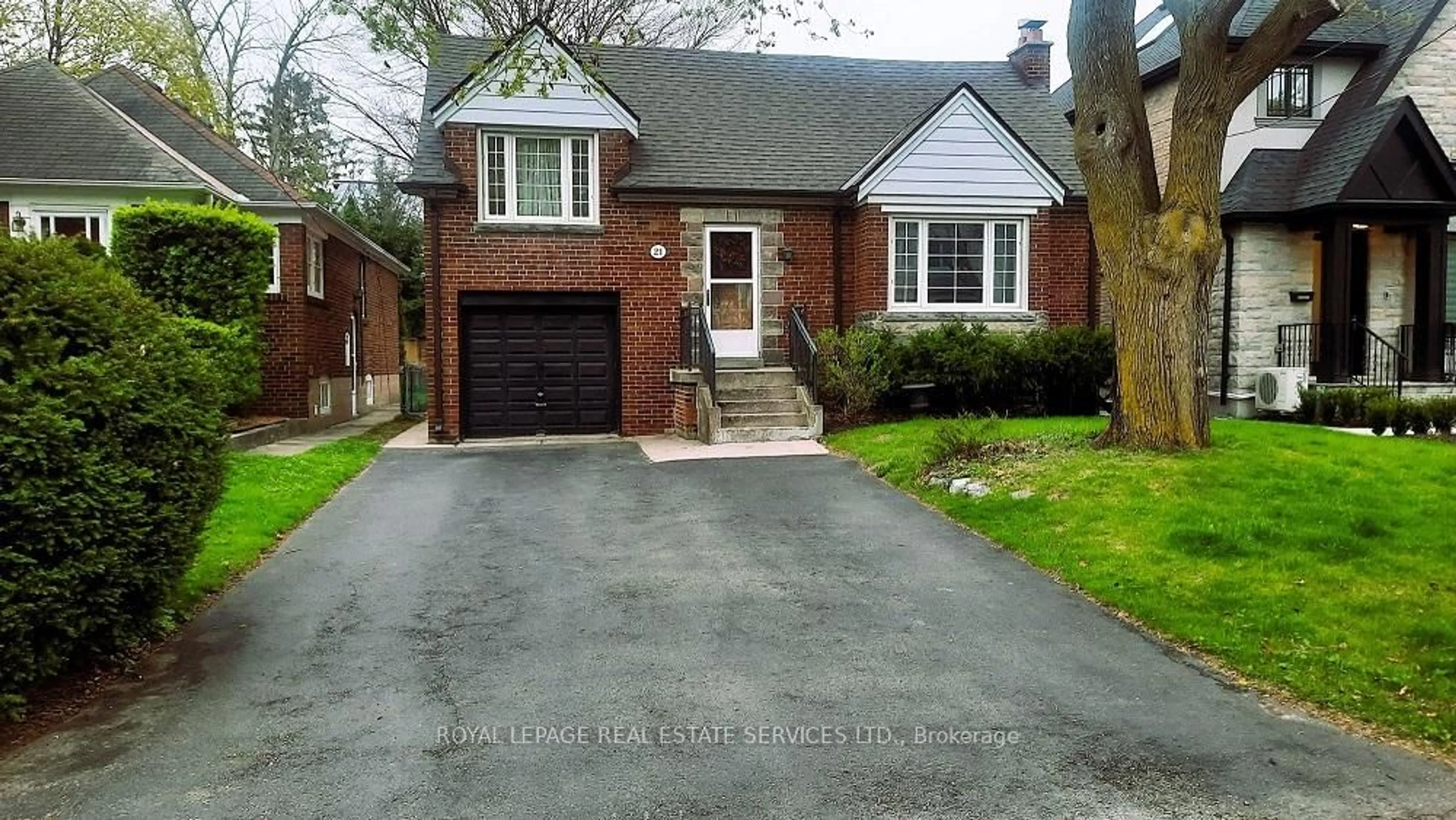 Home with brick exterior material, street for 21 Winston Grve, Toronto Ontario M8Y 2K7