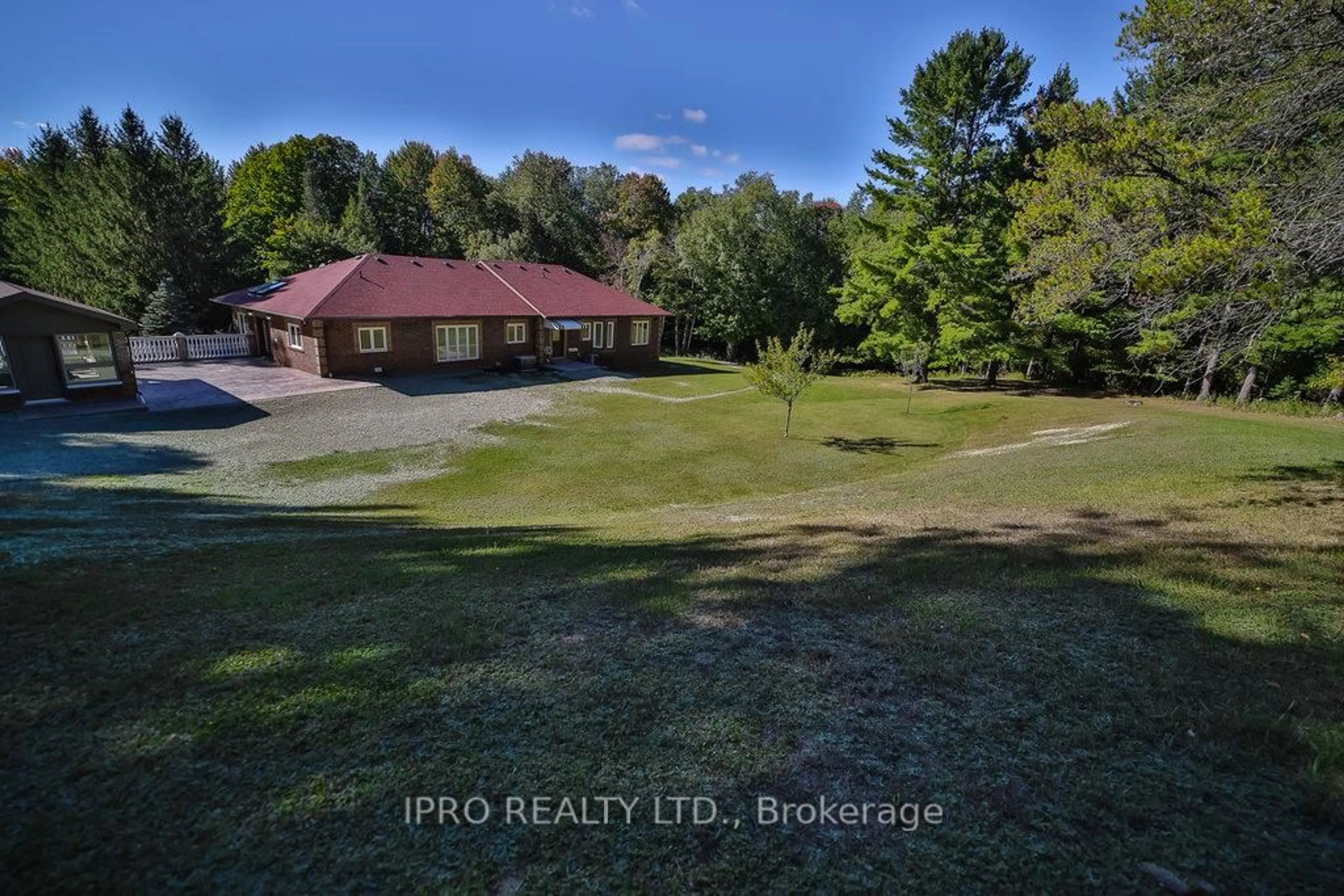A pic from outside/outdoor area/front of a property/back of a property/a pic from drone, water/lake/river/ocean view for 8339 Finnerty Sdrd, Caledon Ontario L0N 1E0