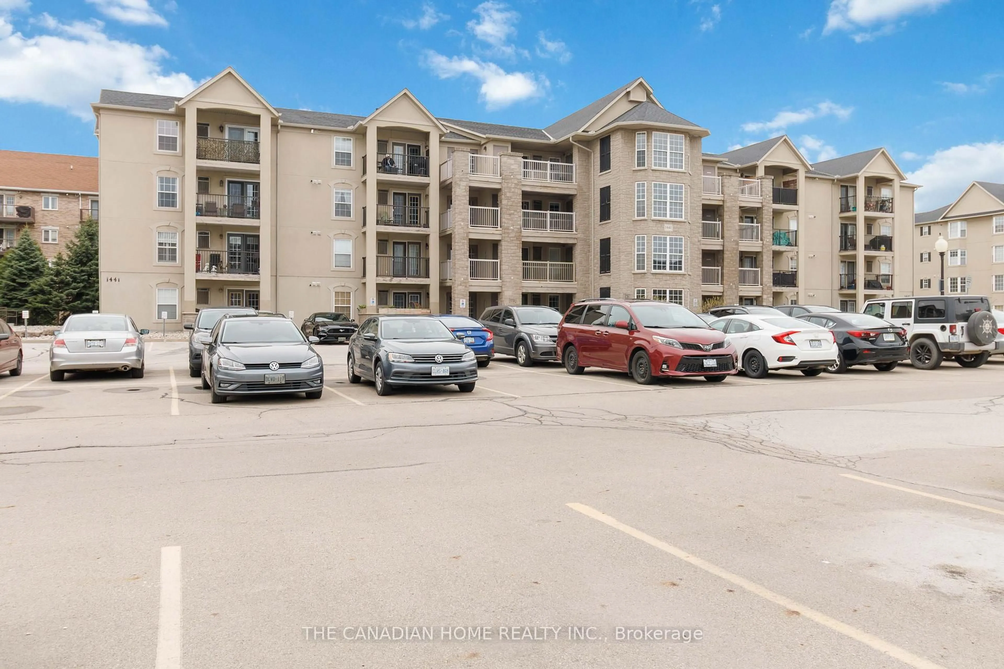 A pic from outside/outdoor area/front of a property/back of a property/a pic from drone, unknown for 1441 Walkers Line #304, Burlington Ontario L7M 4P2